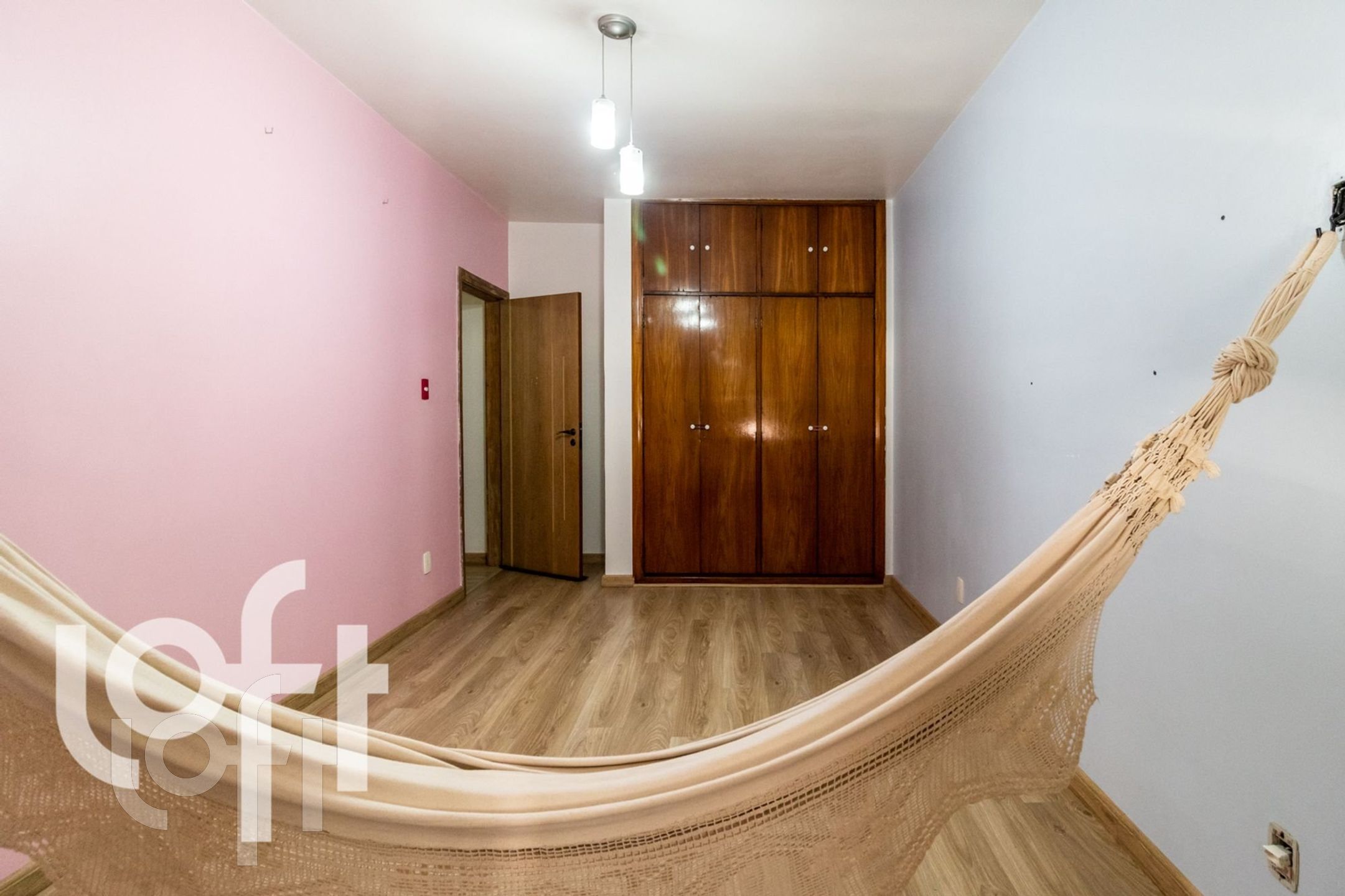 Apartamento à venda com 2 quartos, 80m² - Foto 8