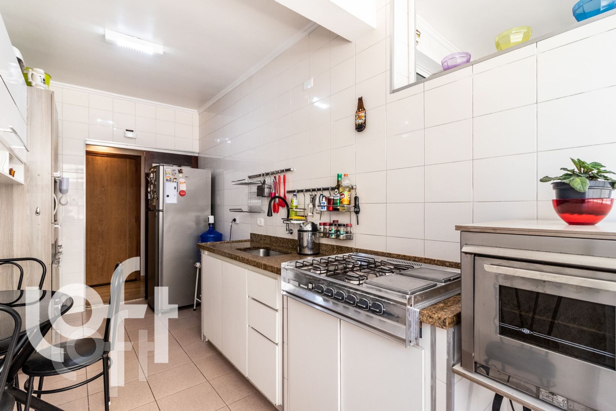 Apartamento à venda com 2 quartos, 80m² - Foto 25