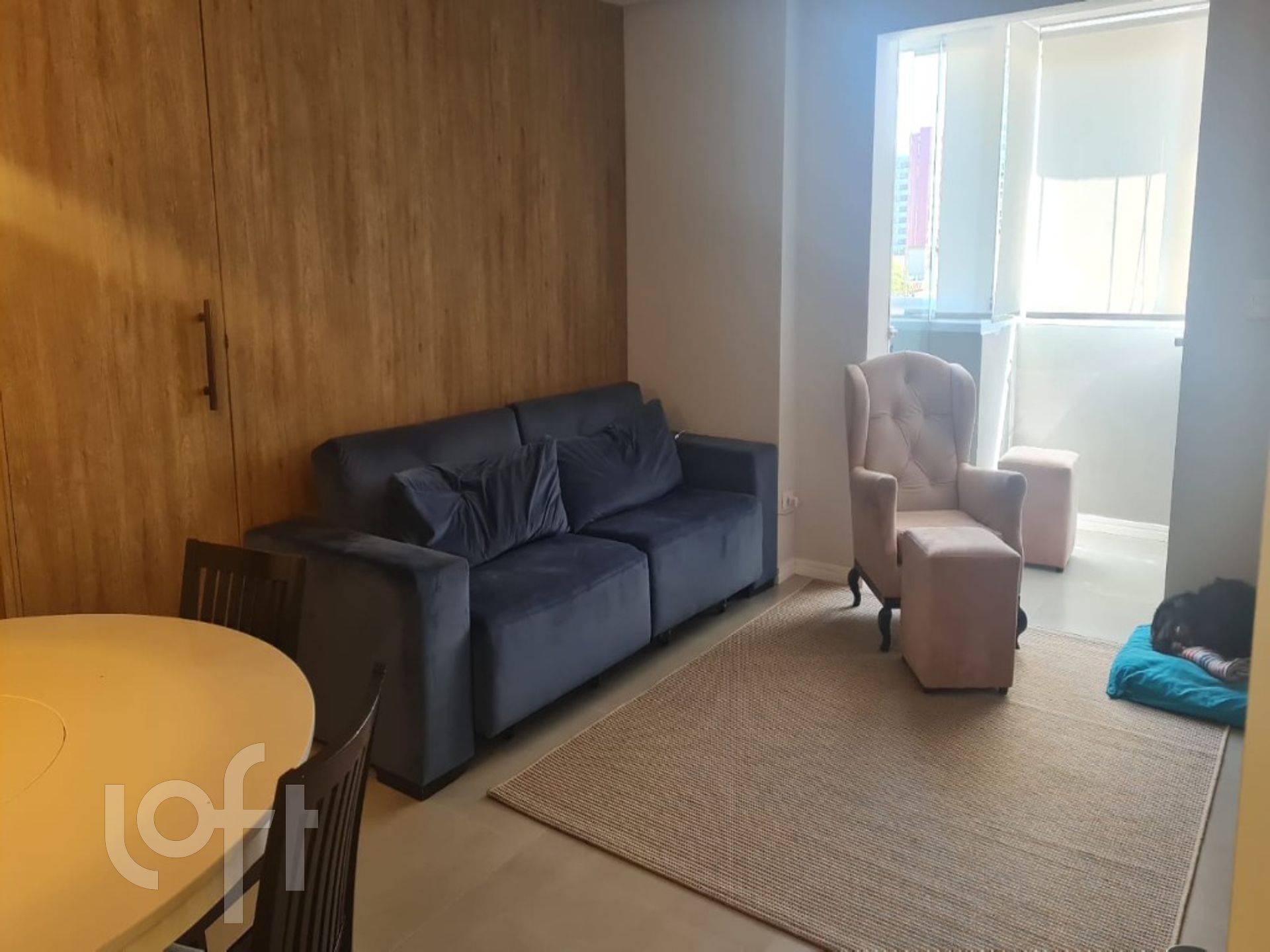 Apartamento à venda com 3 quartos, 84m² - Foto 2