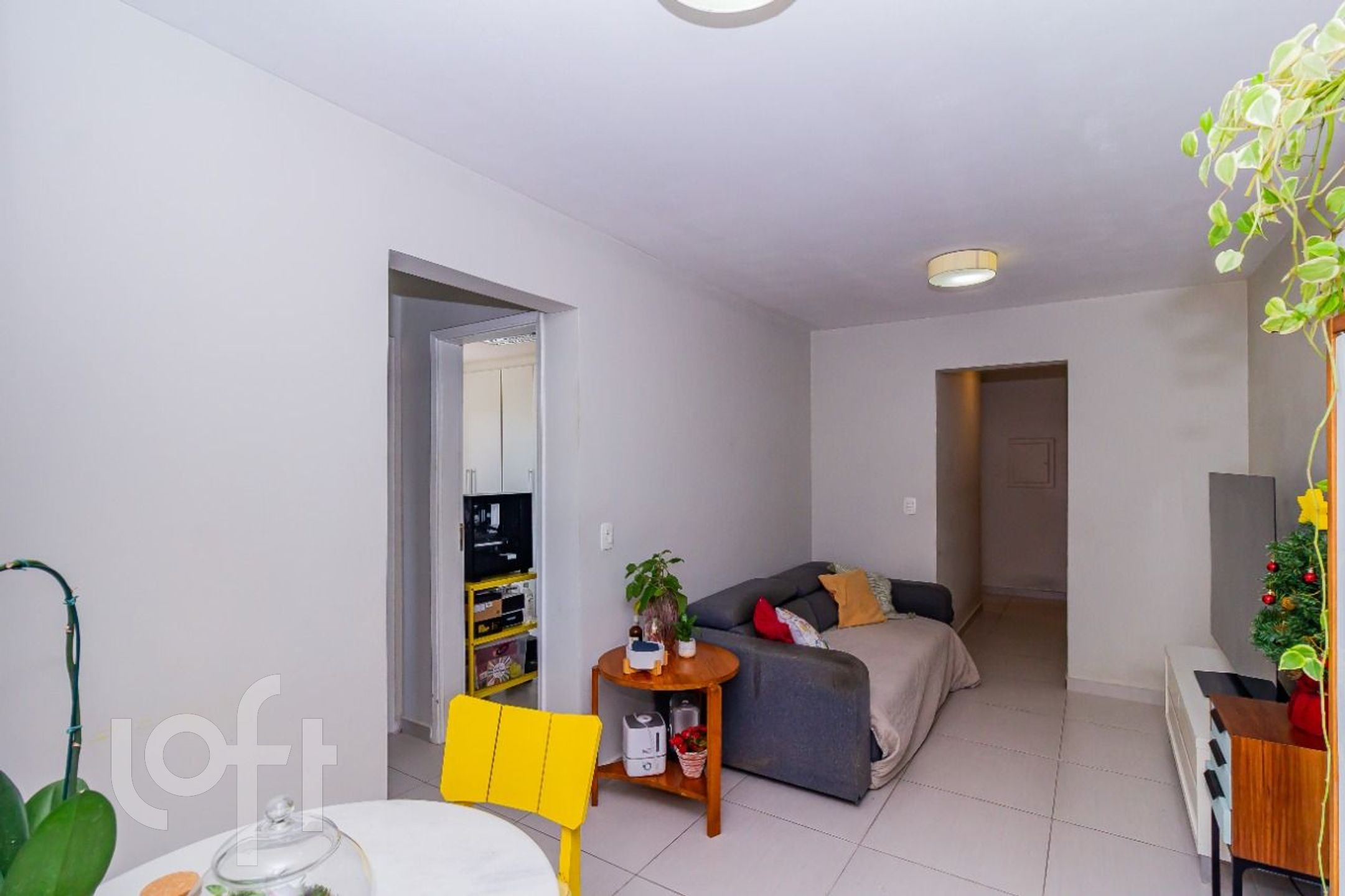 Apartamento à venda com 2 quartos, 63m² - Foto 4