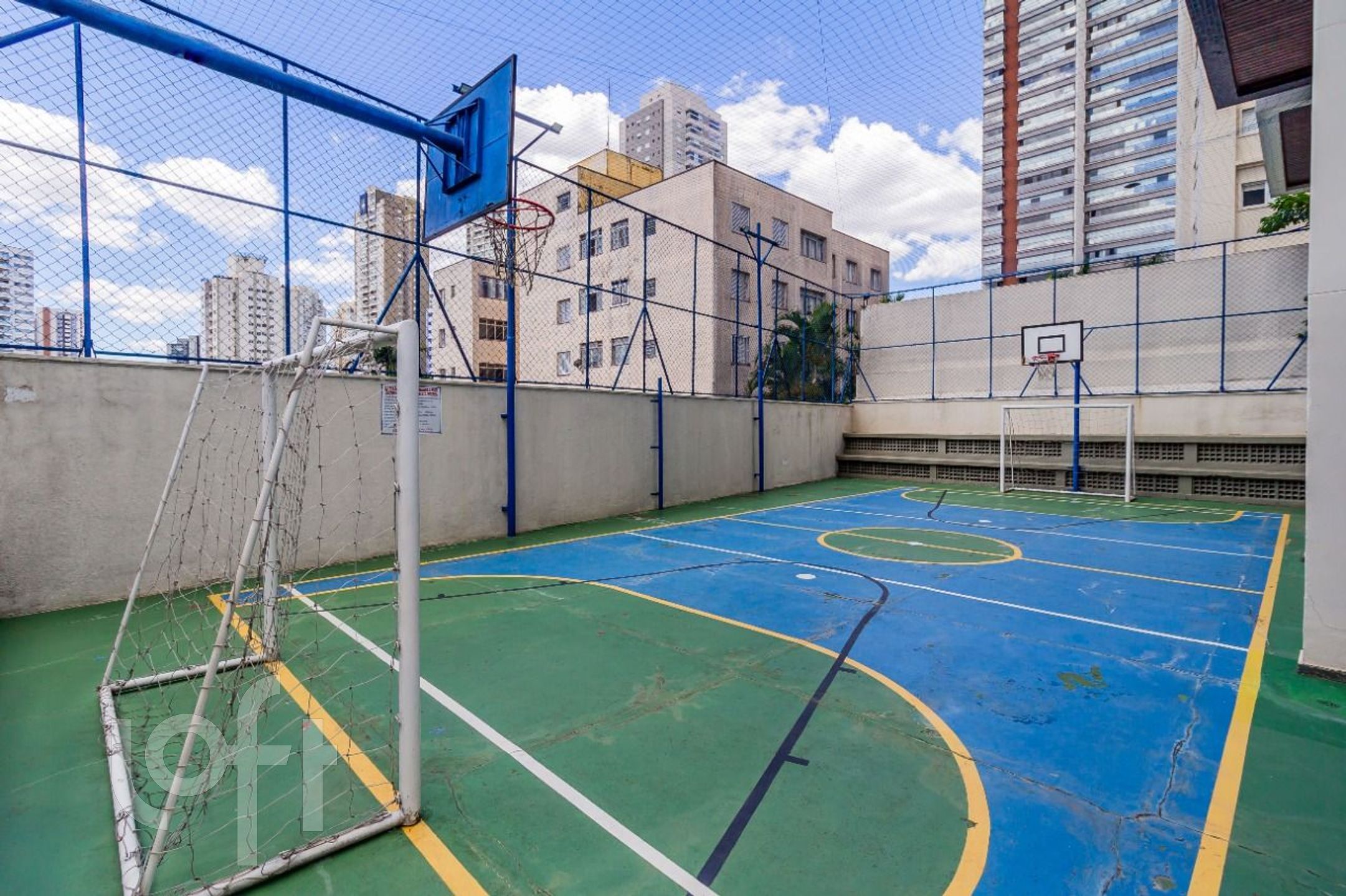 Apartamento à venda com 2 quartos, 63m² - Foto 57