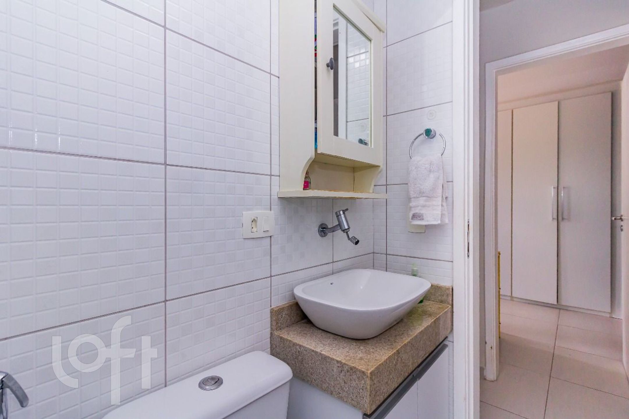 Apartamento à venda com 2 quartos, 63m² - Foto 27