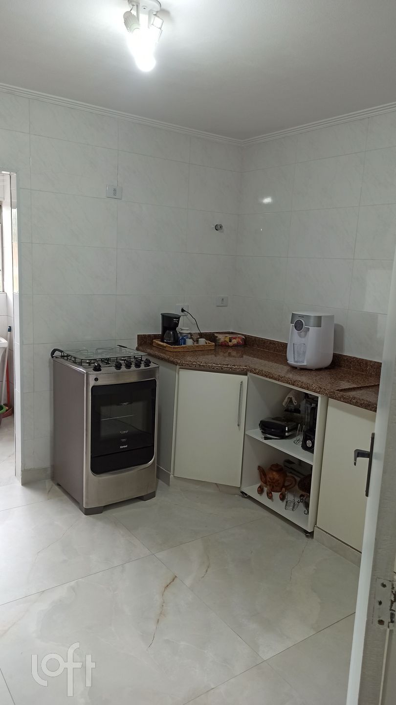 Apartamento à venda com 3 quartos, 93m² - Foto 4