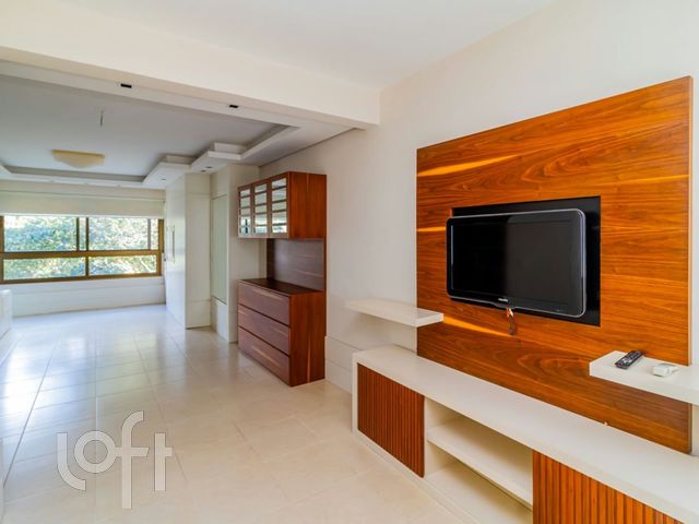 Apartamento com 84m², 2 dormitórios, 1 vaga, Independência em Porto Alegre