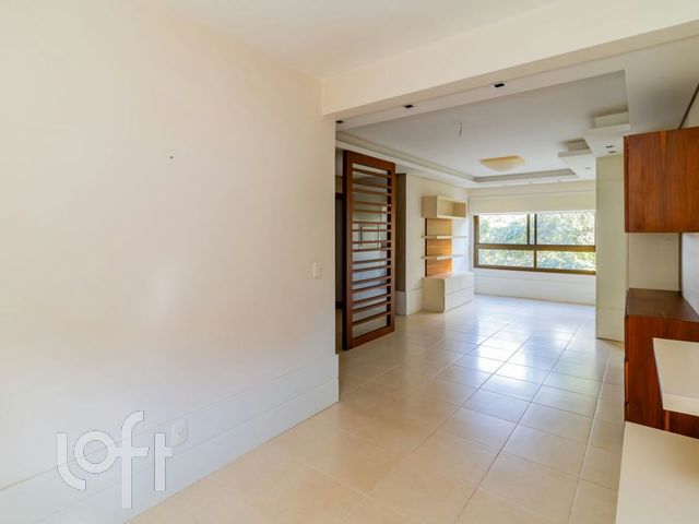 Apartamento com 84m², 2 dormitórios, 1 vaga, Independência em Porto Alegre