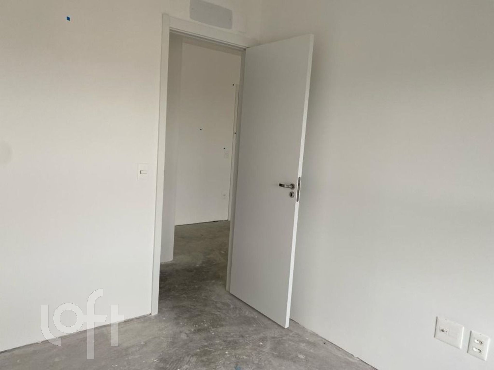 Apartamento à venda com 2 quartos, 66m² - Foto 35