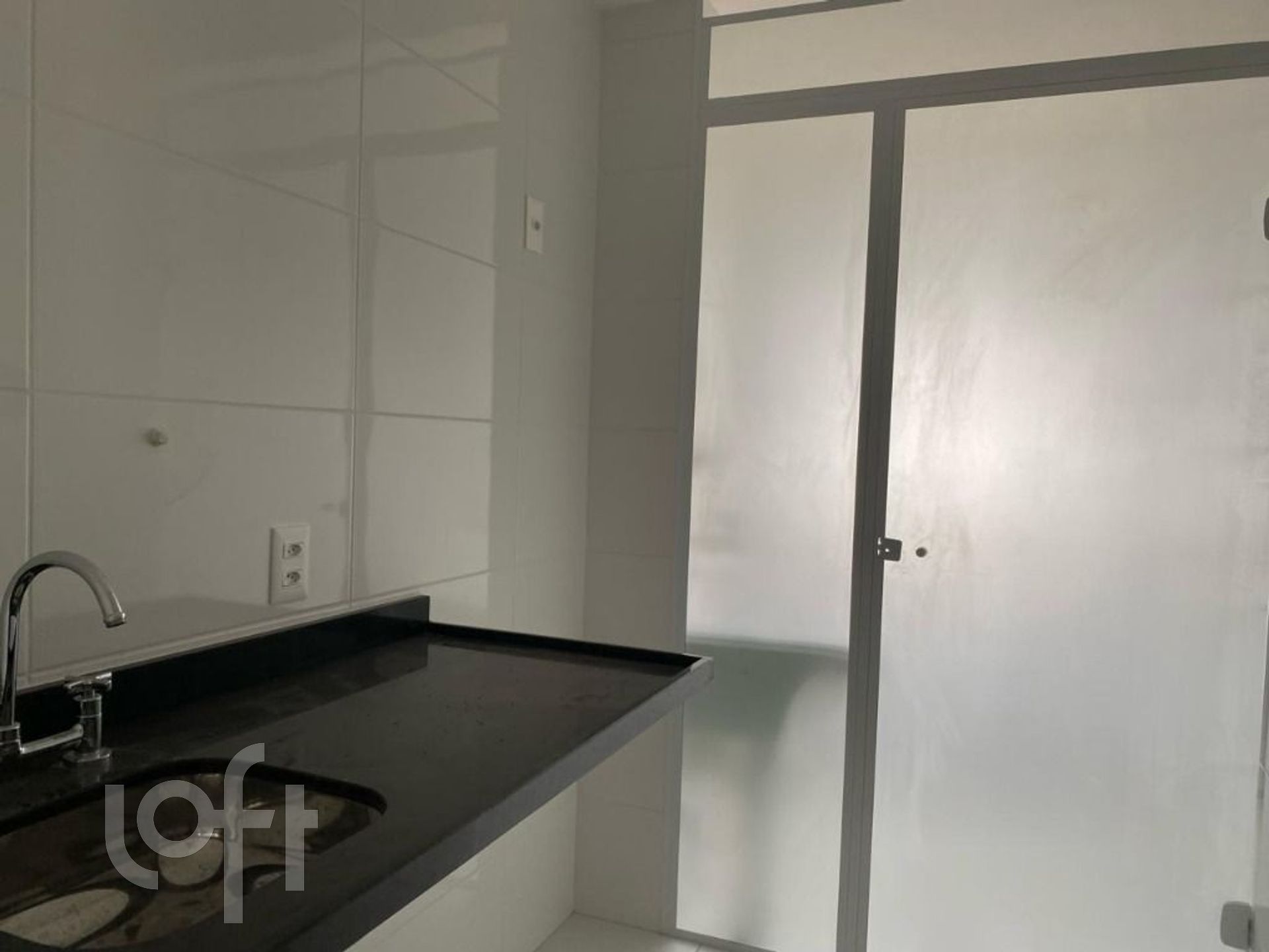 Apartamento à venda com 2 quartos, 66m² - Foto 23