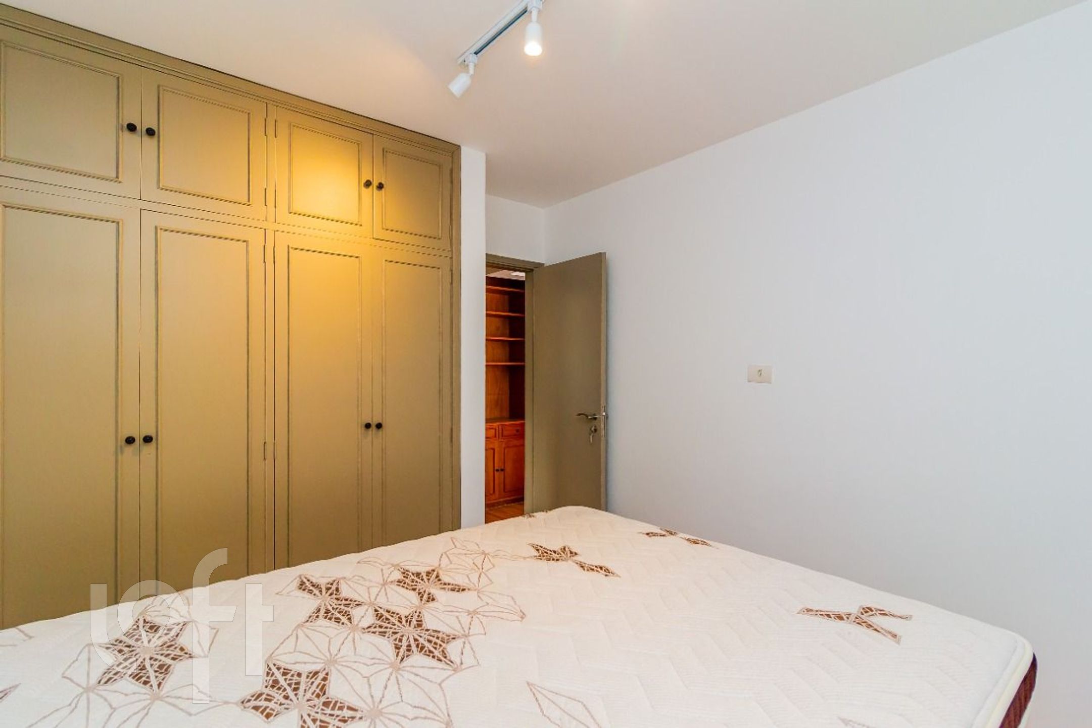 Apartamento à venda com 1 quarto, 48m² - Foto 14