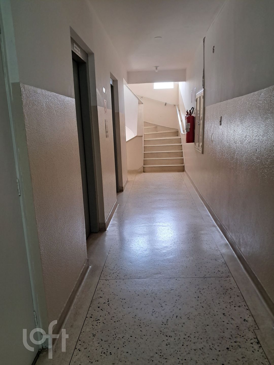 Imagem da propriedade PU1mqtsp4 22