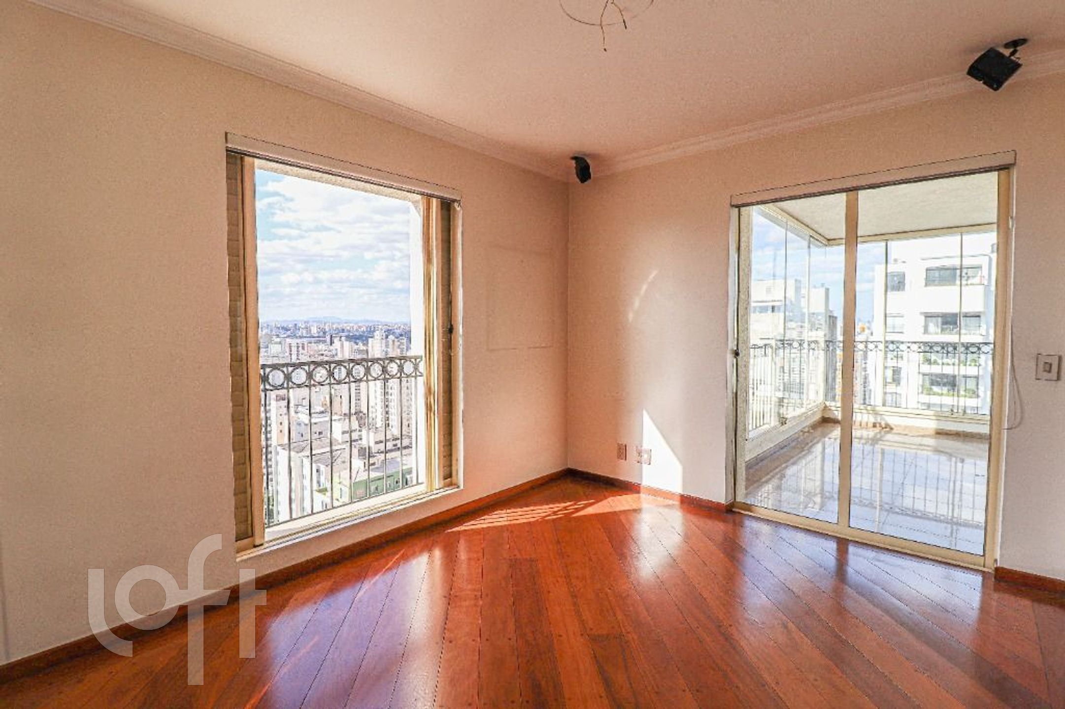 Apartamento à venda com 4 quartos, 317m² - Foto 10