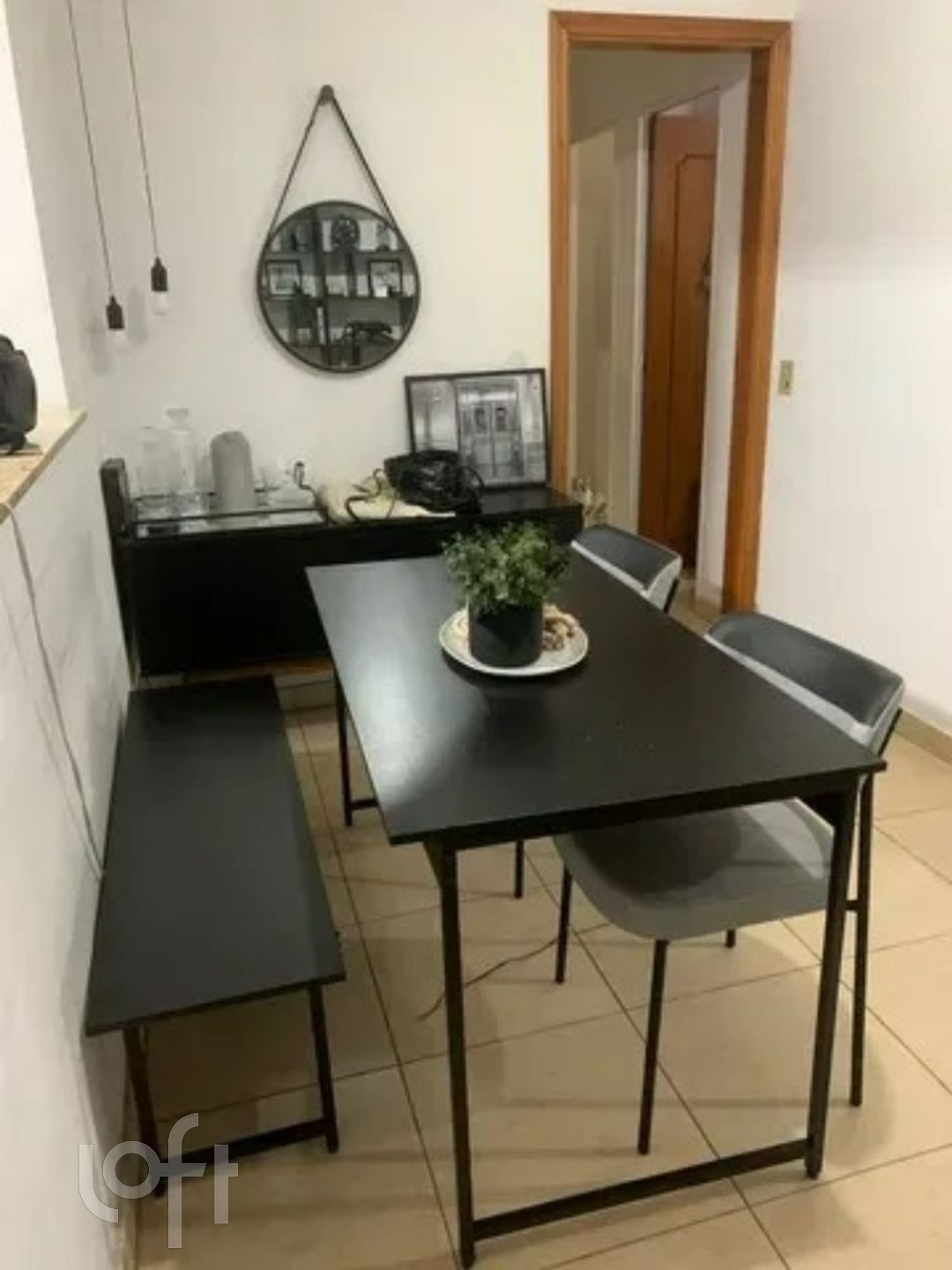 Apartamento à venda com 2 quartos, 67m² - Foto 2