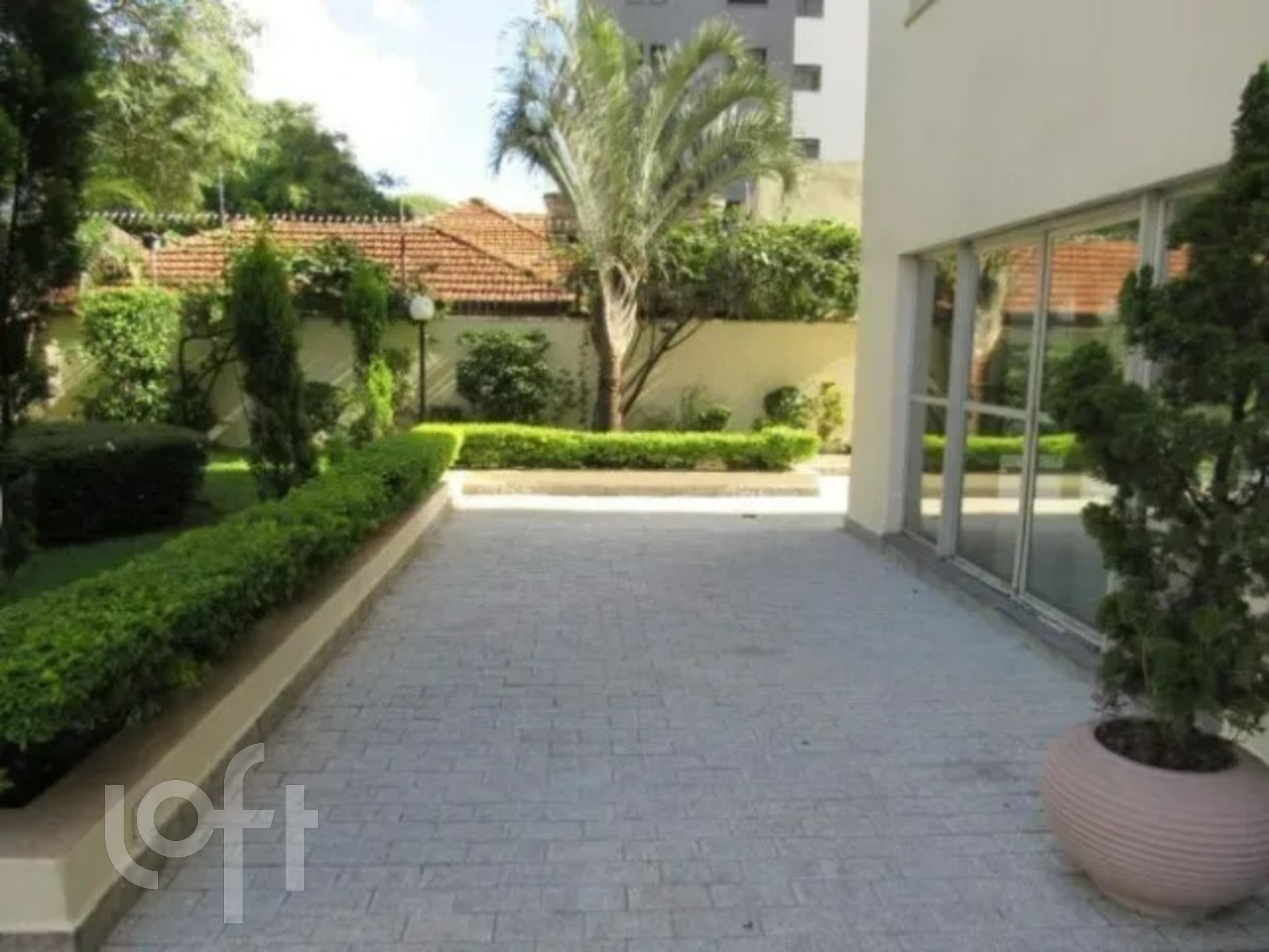 Apartamento à venda com 2 quartos, 67m² - Foto 17