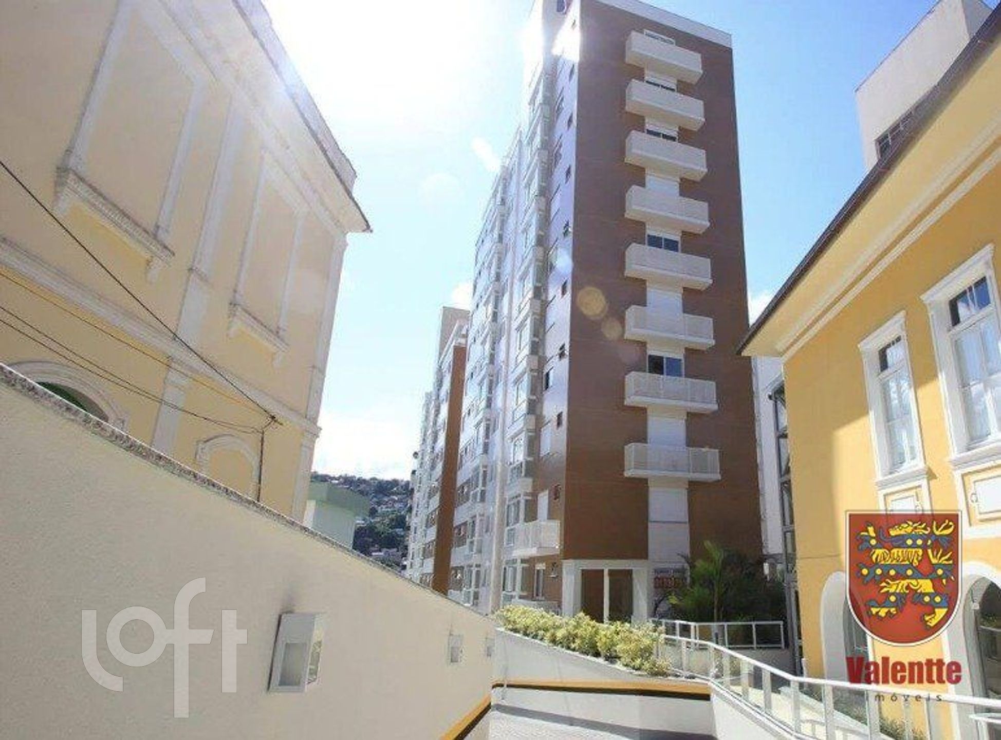 Apartamentos com 50m², 2 quartos, 1 suíte, no bairro Centro em Florianópolis