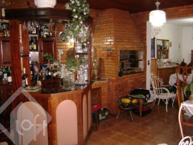 Apartamento com 96m², 3 dormitórios, 1 vaga, Vila Ipiranga em Porto Alegre