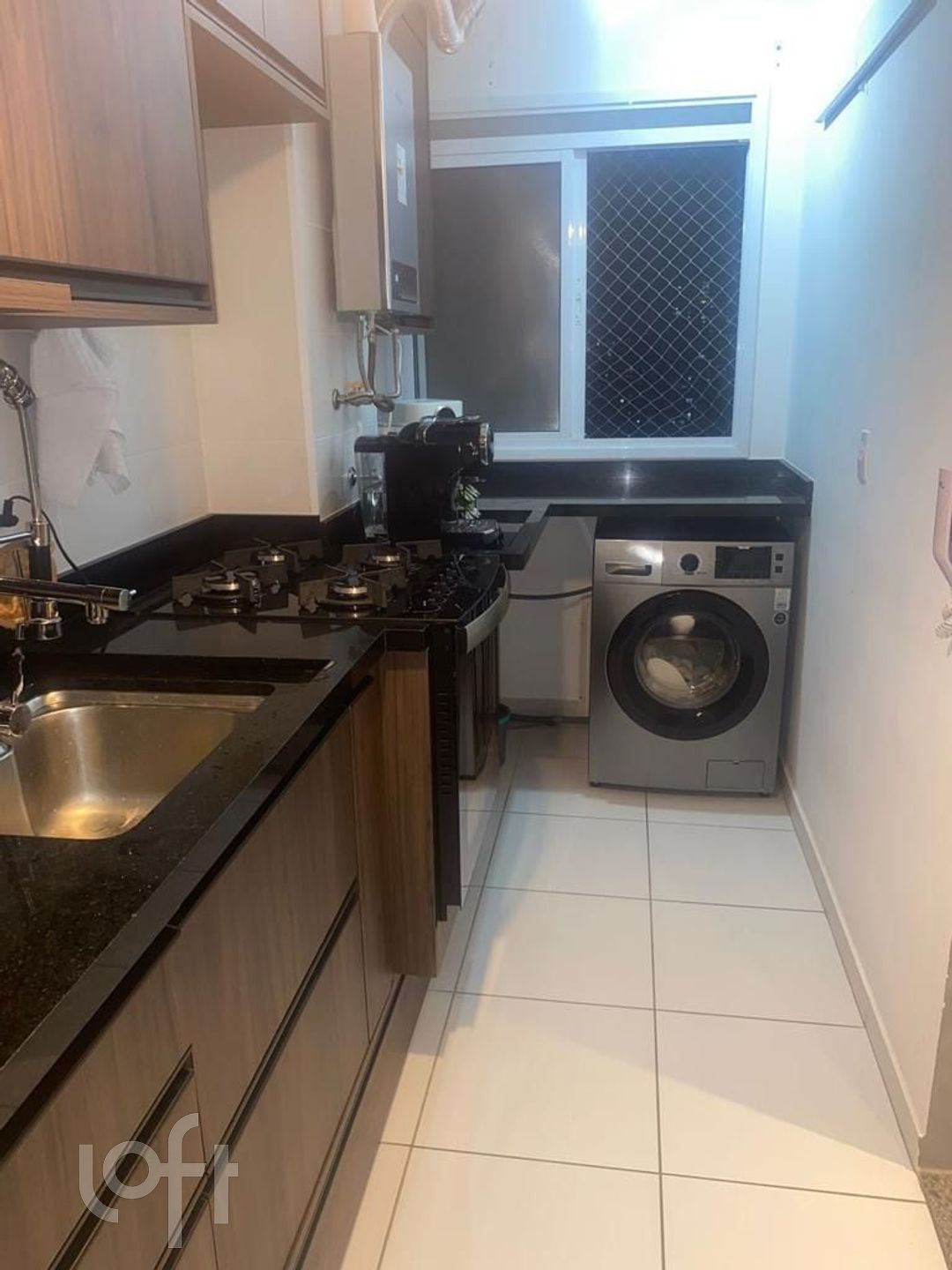 Apartamento à venda com 2 quartos, 42m² - Foto 2