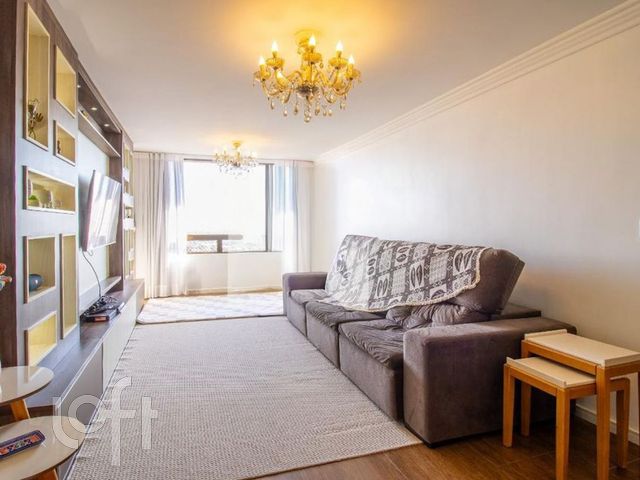 Apartamento com 109m², 3 dormitórios, 1 suíte, 2 vagas, Cristo Redentor em Porto Alegre