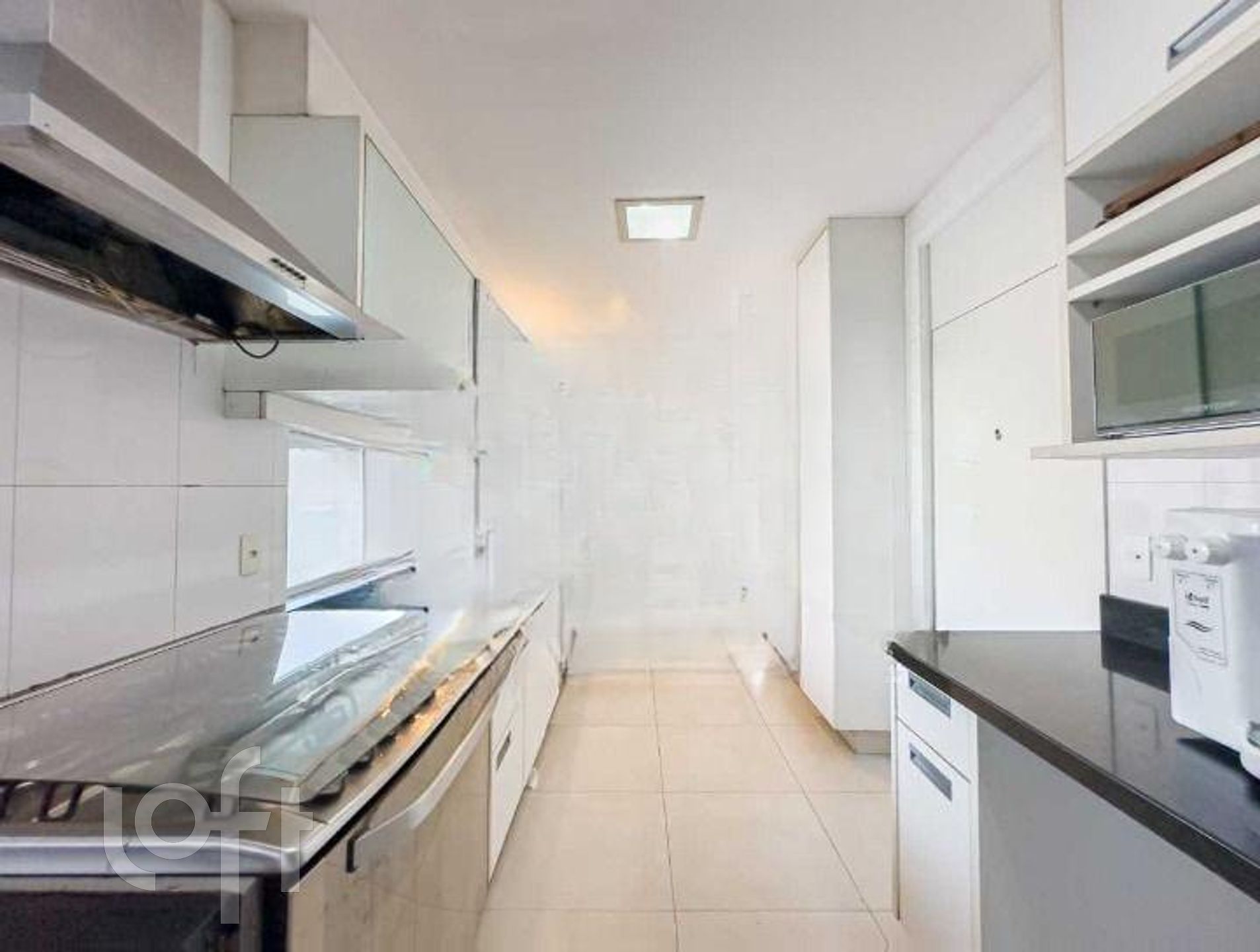 Apartamento à venda com 4 quartos, 190m² - Foto 14