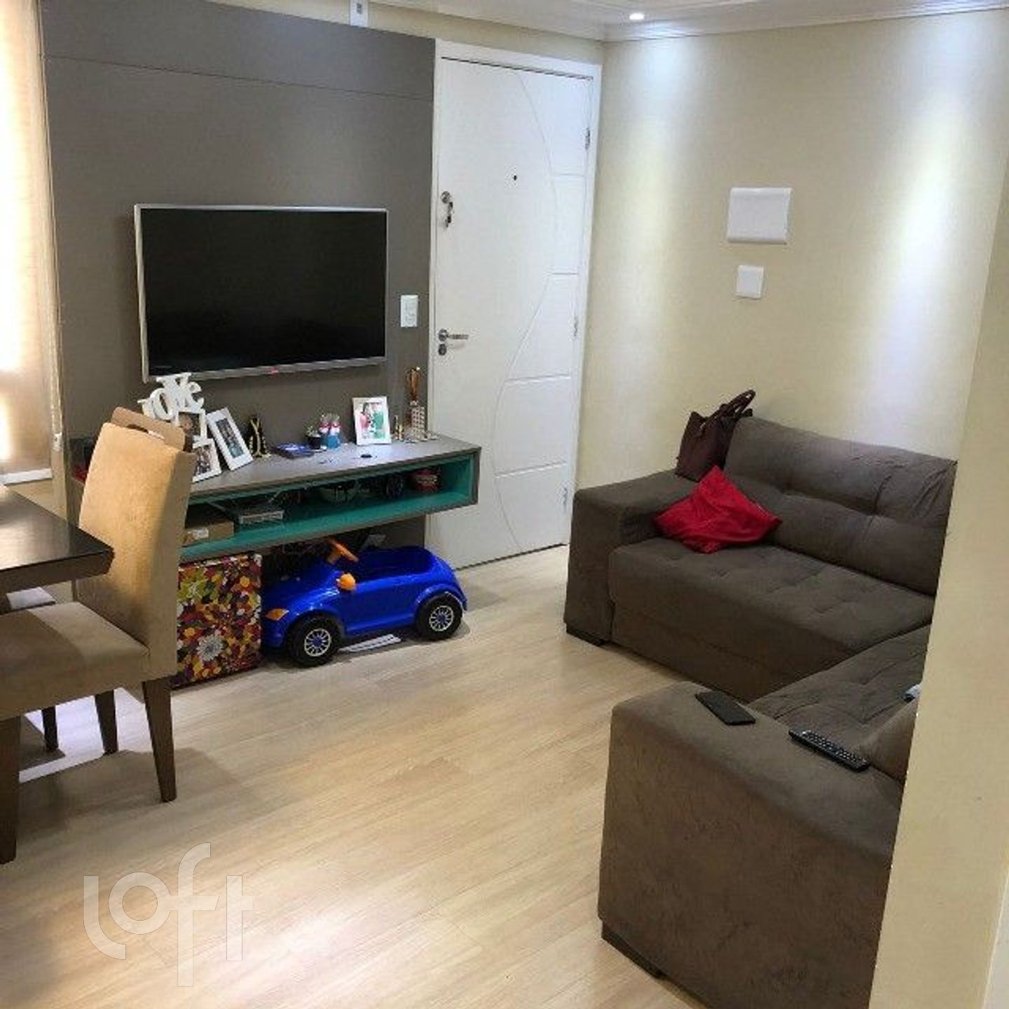 Apartamento à venda com 2 quartos, 42m² - Foto 2