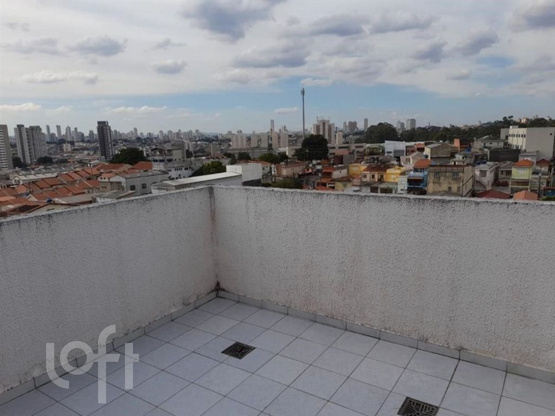 Apartamento à venda com 3 quartos, 200m² - Foto 2