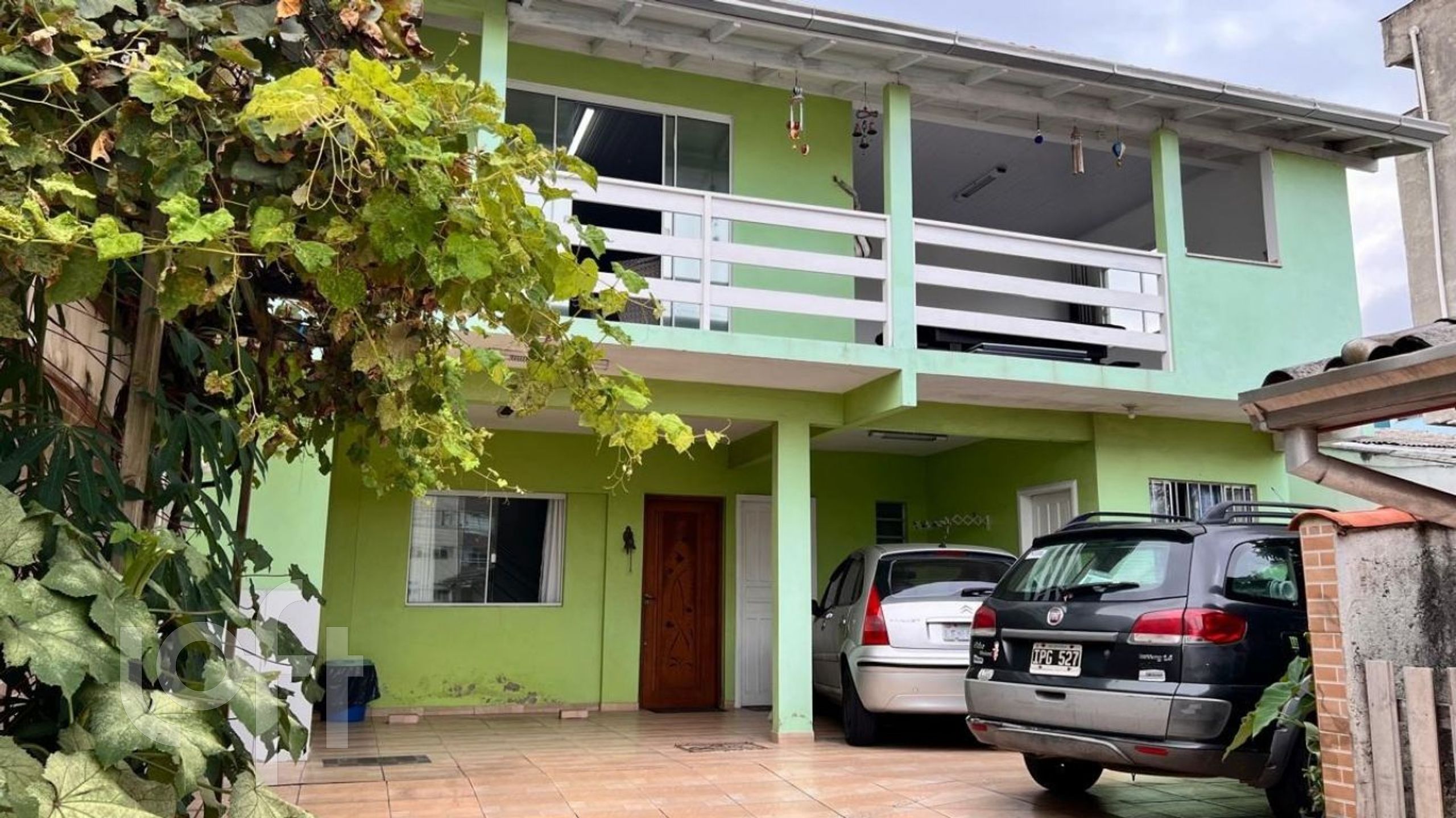 Casa Residencial com 178m², 5 quartos, 1 suíte, 4 garagens, no bairro Ingleses em Florianópolis
