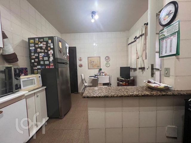 Apartamento com 94m², 2 dormitórios, Independência em Porto Alegre