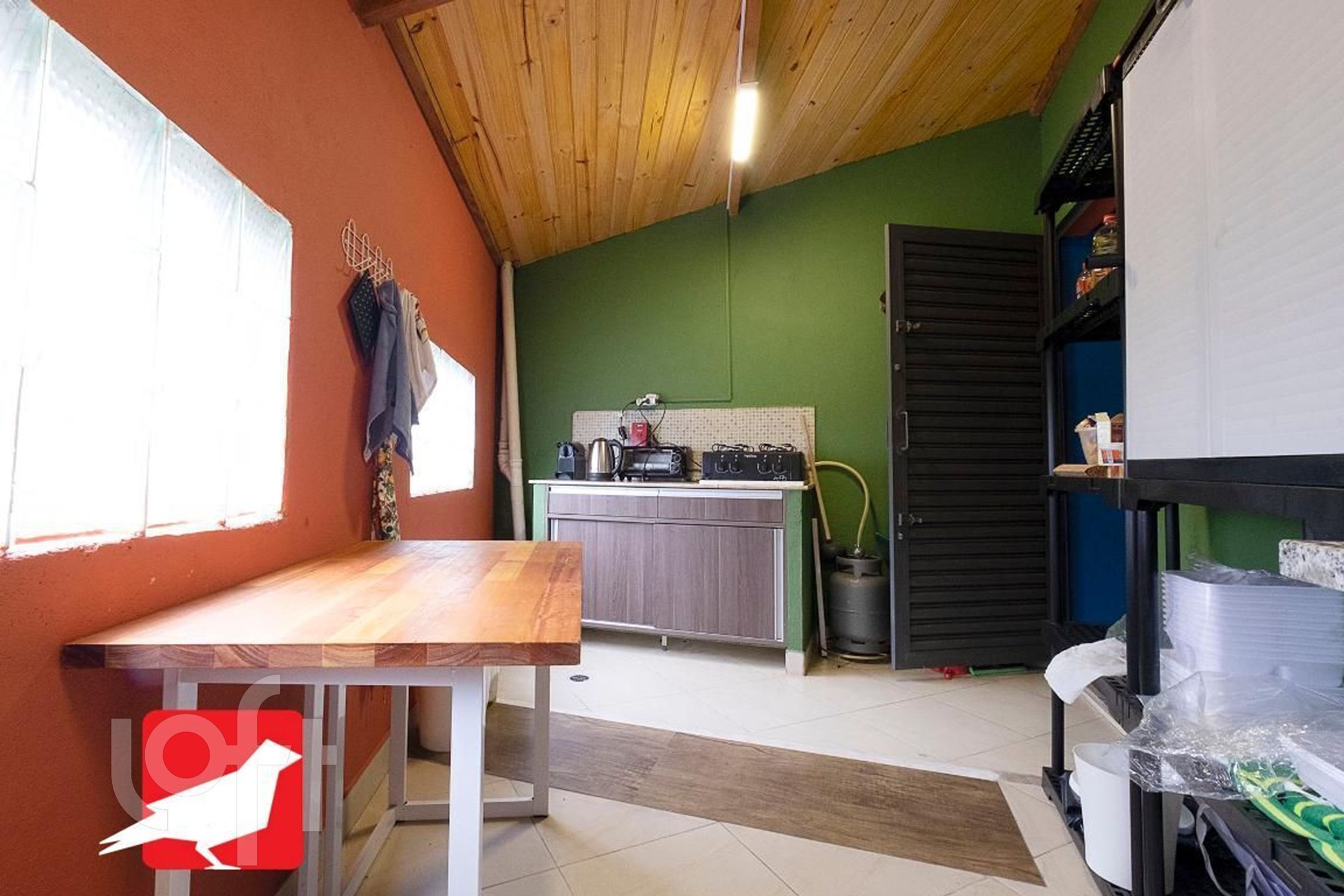 Casa à venda com 3 quartos, 320m² - Foto 6