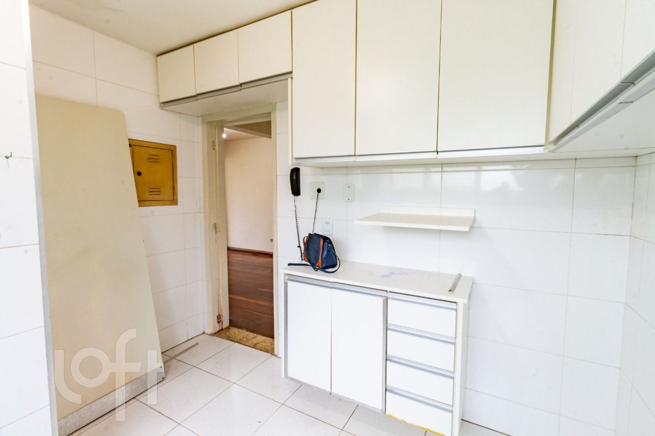 Apartamento à venda com 3 quartos, 68m² - Foto 18