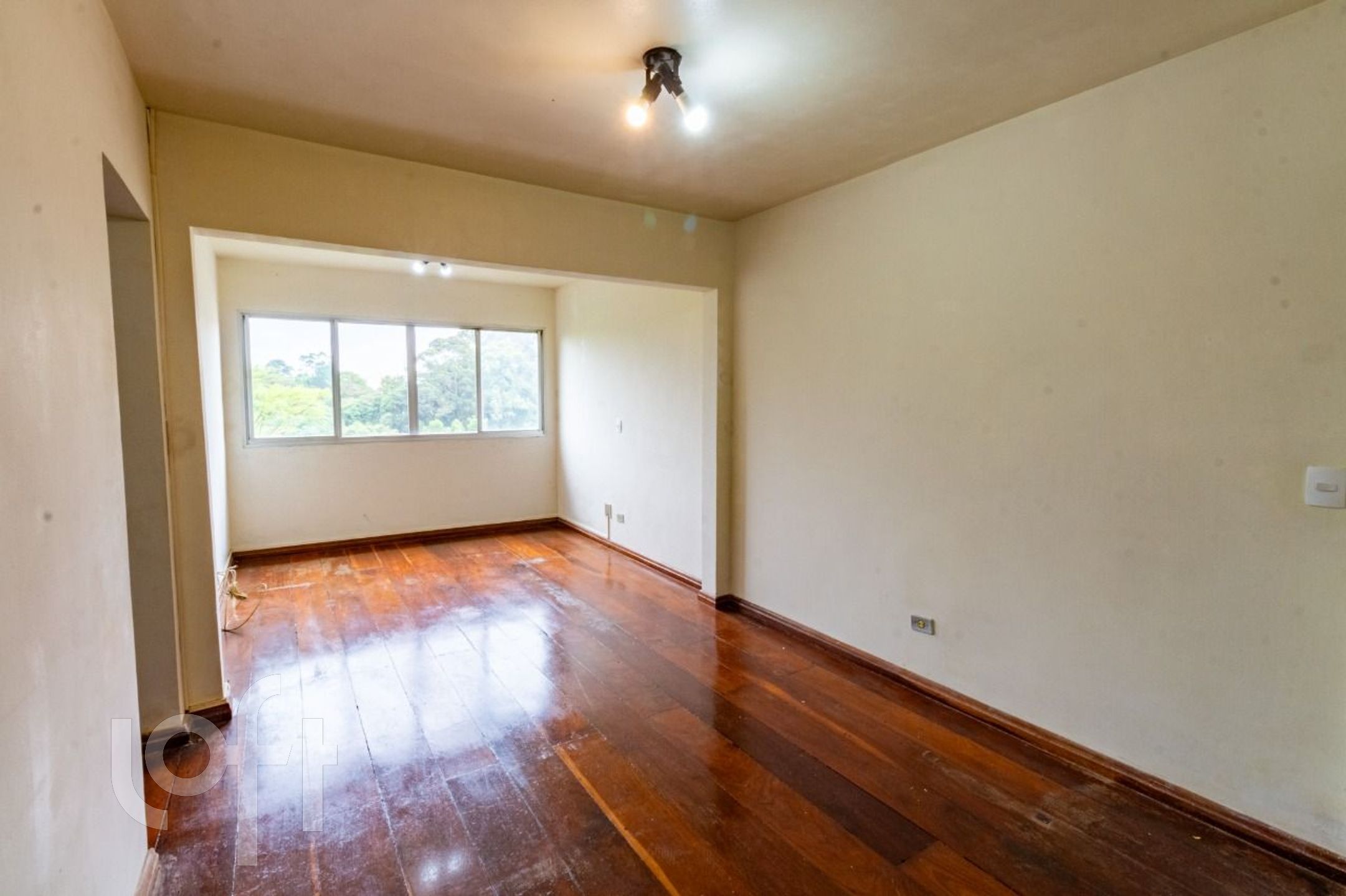 Apartamento à venda com 3 quartos, 68m² - Foto 2