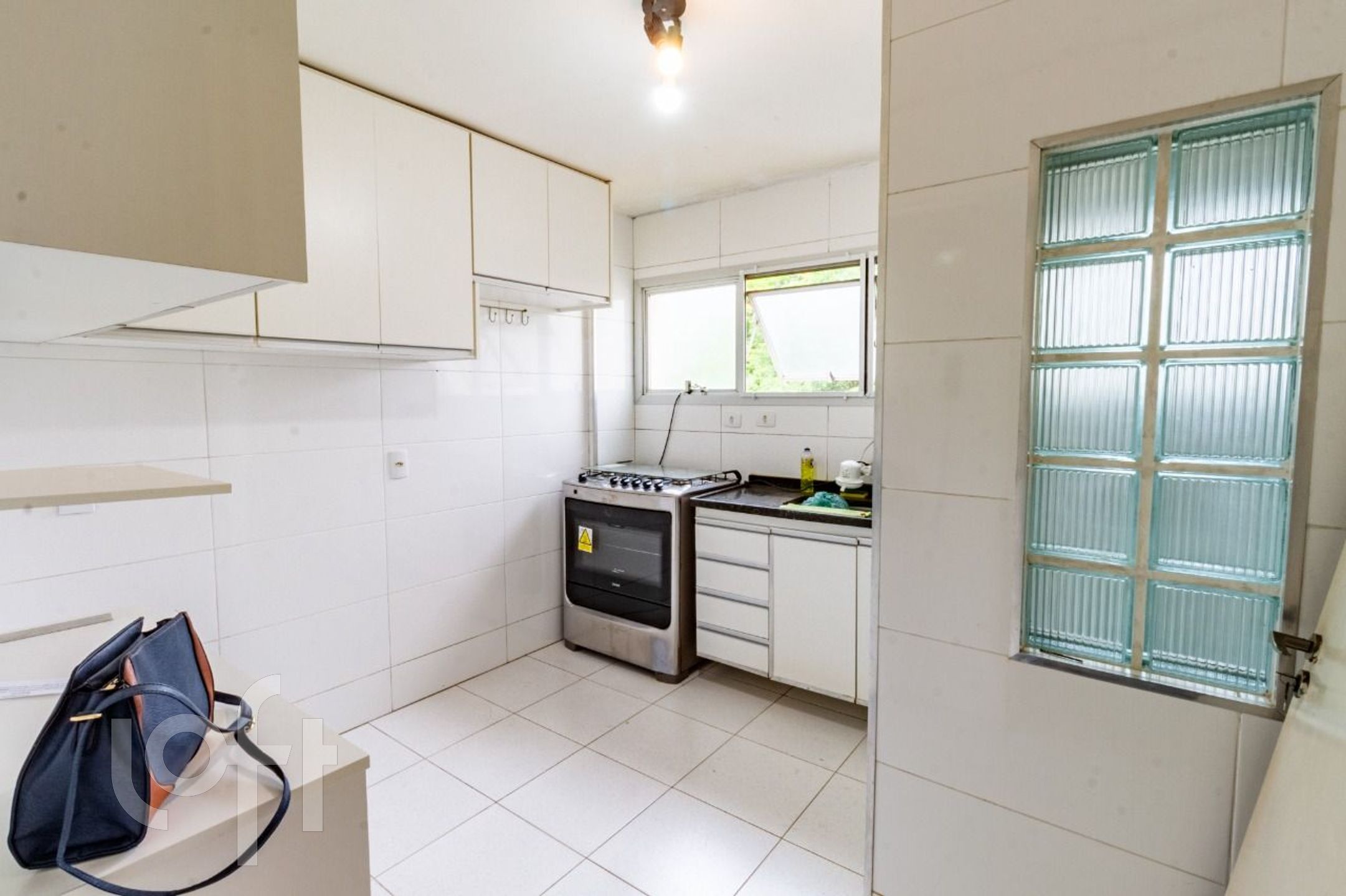 Apartamento à venda com 3 quartos, 68m² - Foto 19