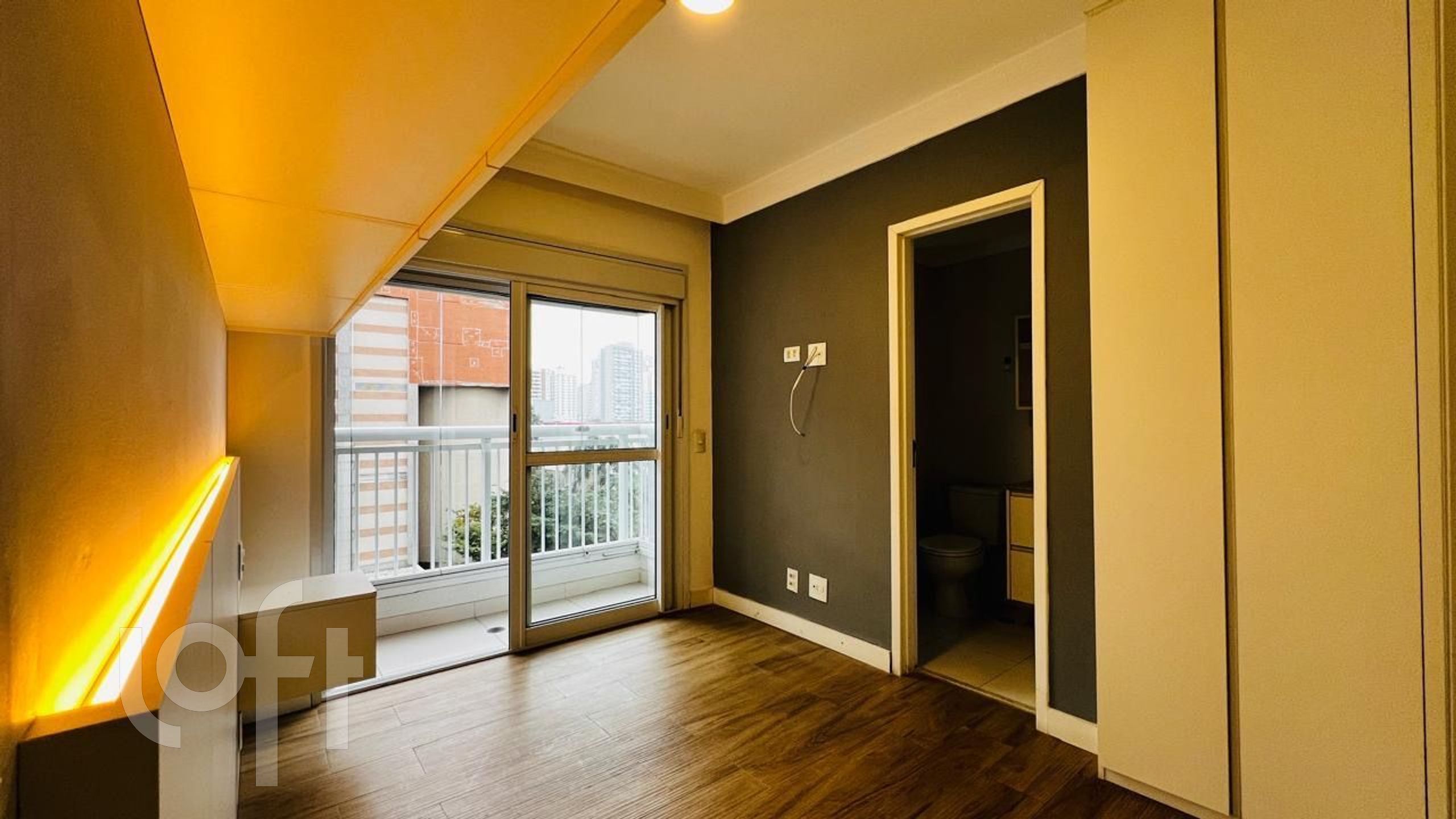 Apartamento à venda com 2 quartos, 80m² - Foto 11