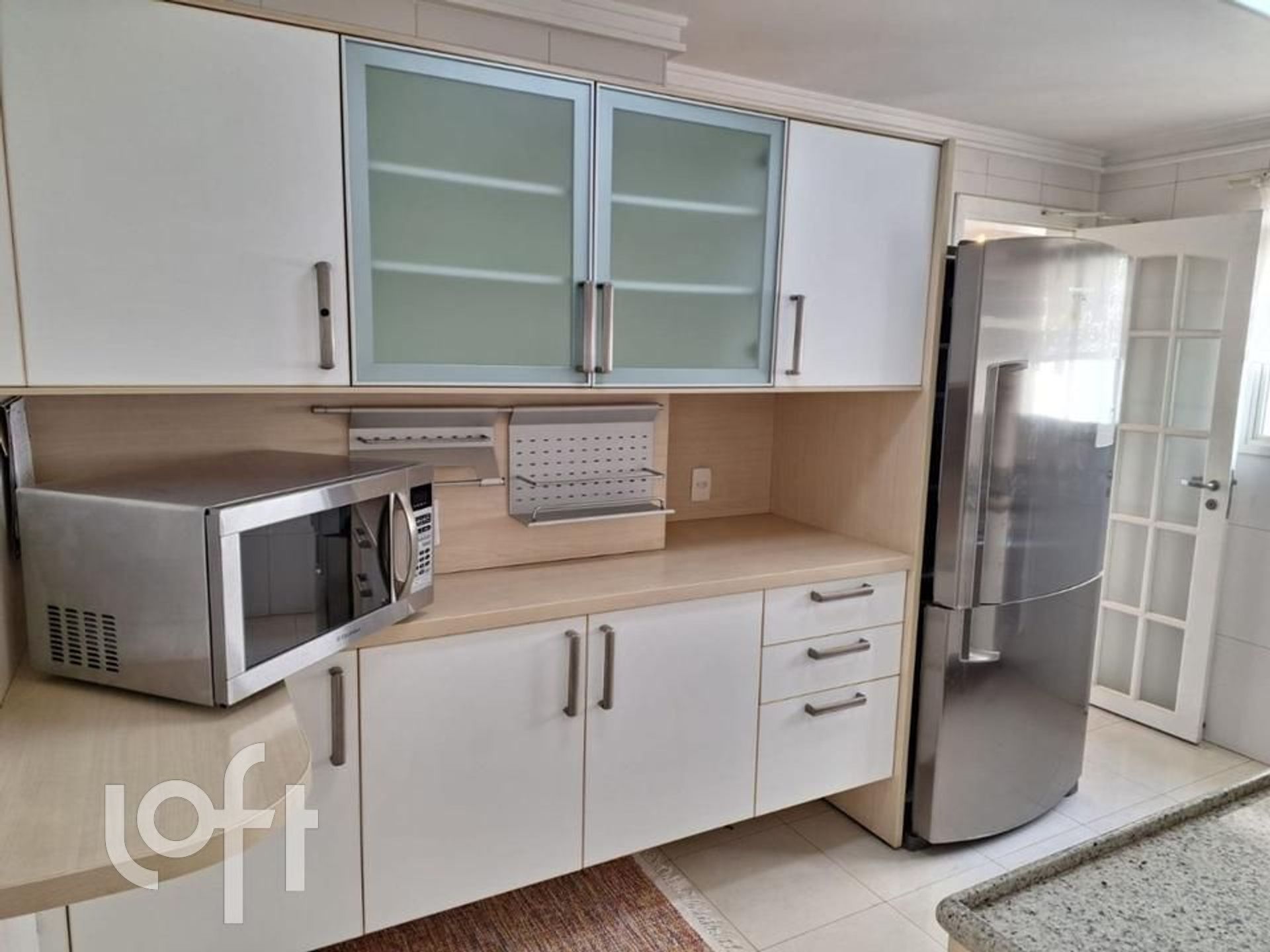 Apartamento à venda com 3 quartos, 200m² - Foto 12