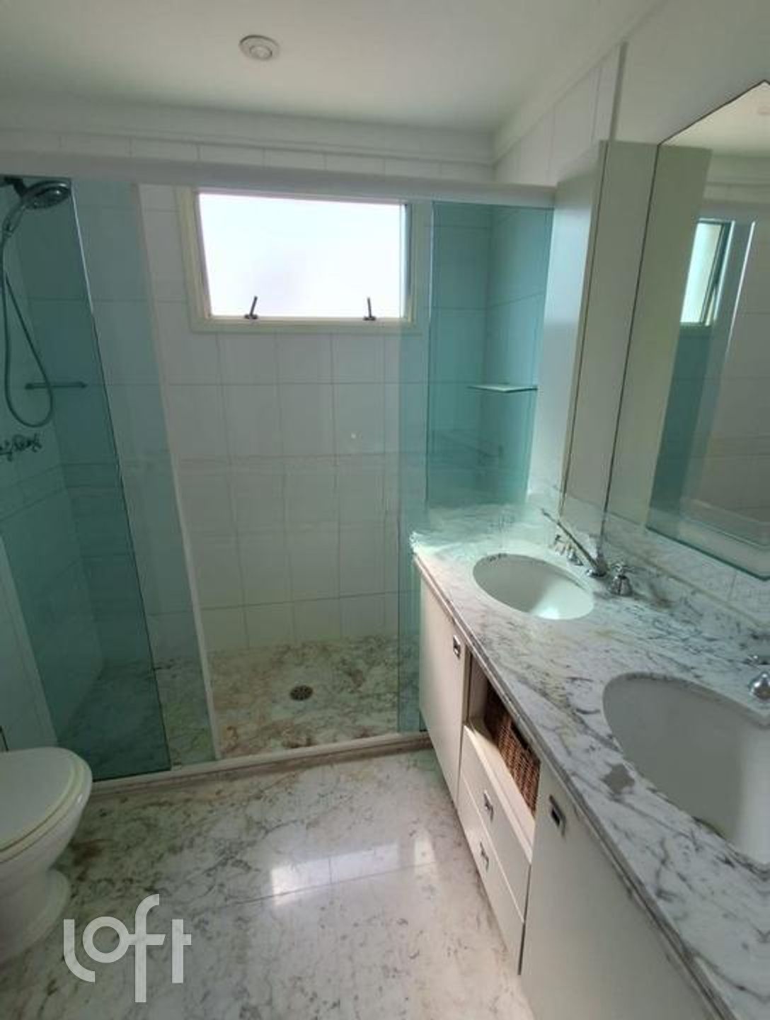 Apartamento à venda com 3 quartos, 200m² - Foto 35