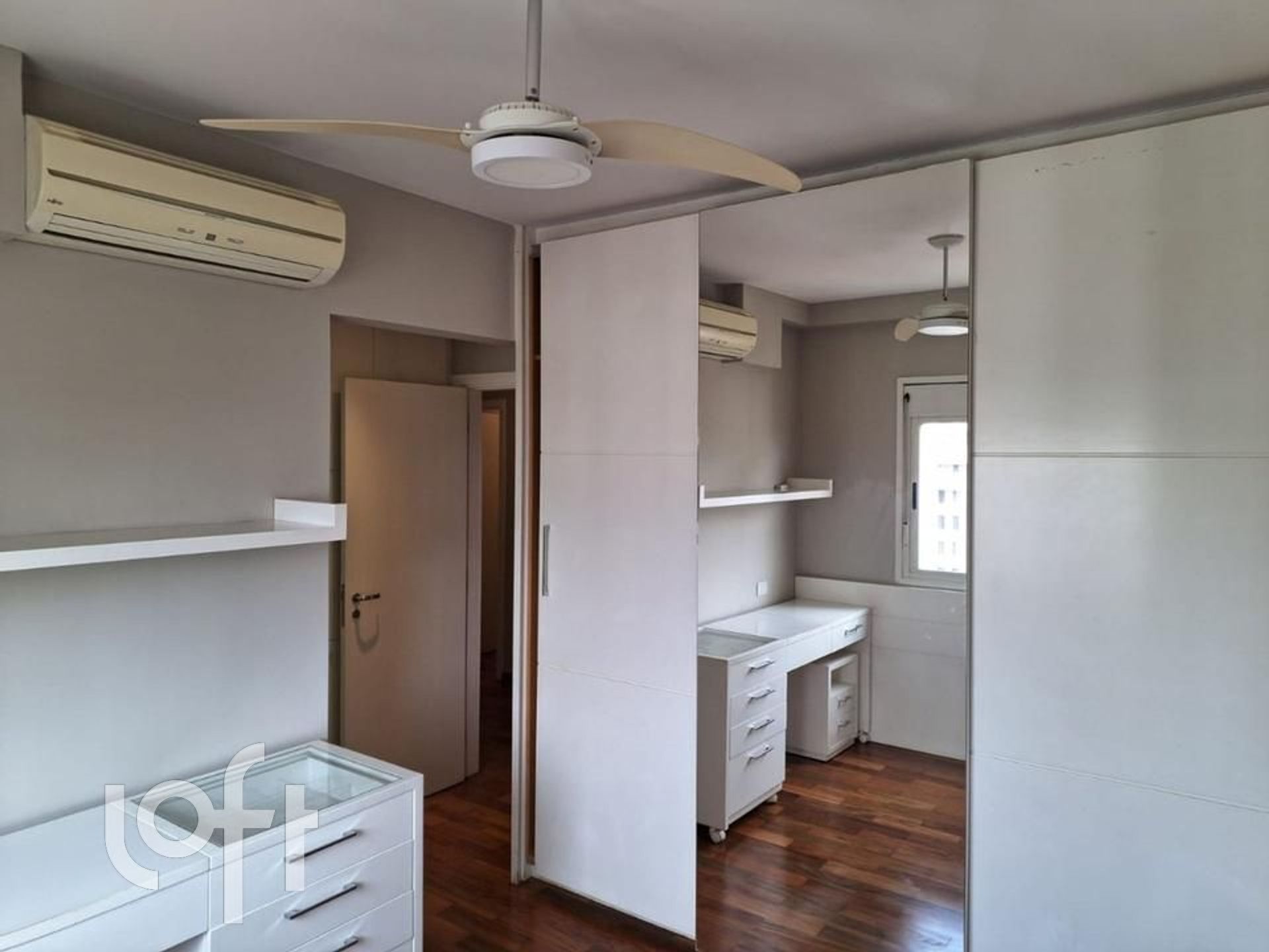 Apartamento à venda com 3 quartos, 200m² - Foto 26