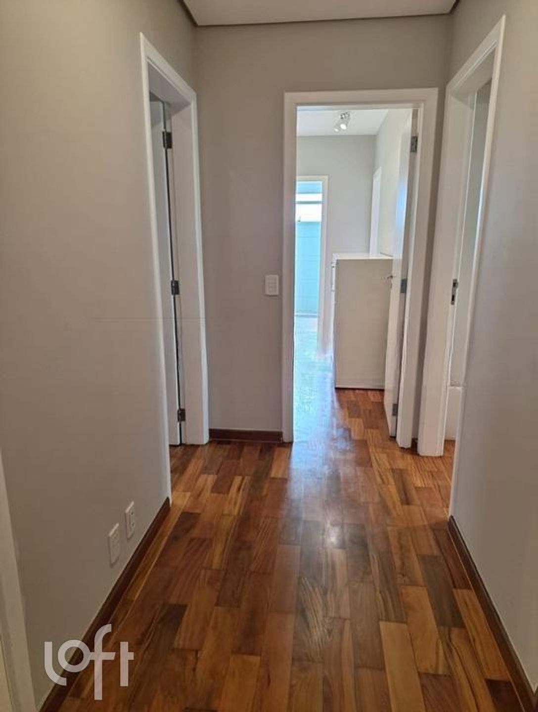 Apartamento à venda com 3 quartos, 200m² - Foto 20