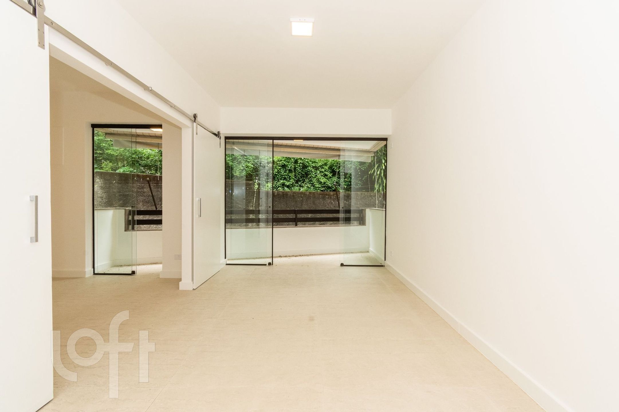 Apartamento à venda em Copacabana com 97,00m², 2 quartos, 1 vagas