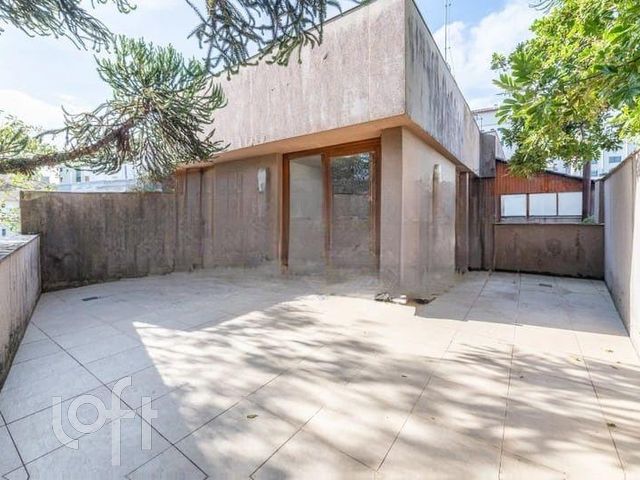 Apartamento com 138m², 2 dormitórios, 1 vaga, Petrópolis em Porto Alegre