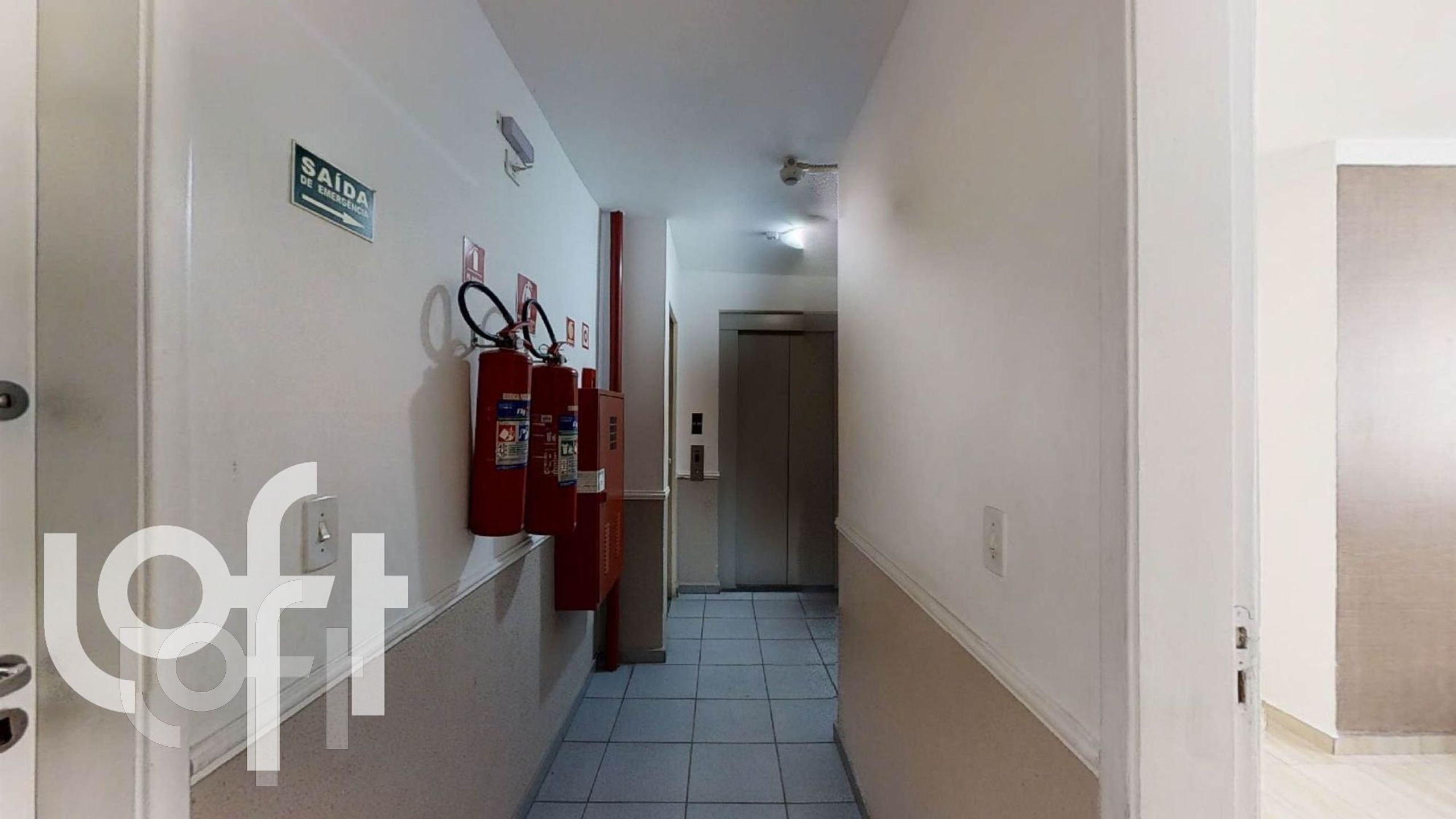 Apartamento à venda com 2 quartos, 42m² - Foto 26