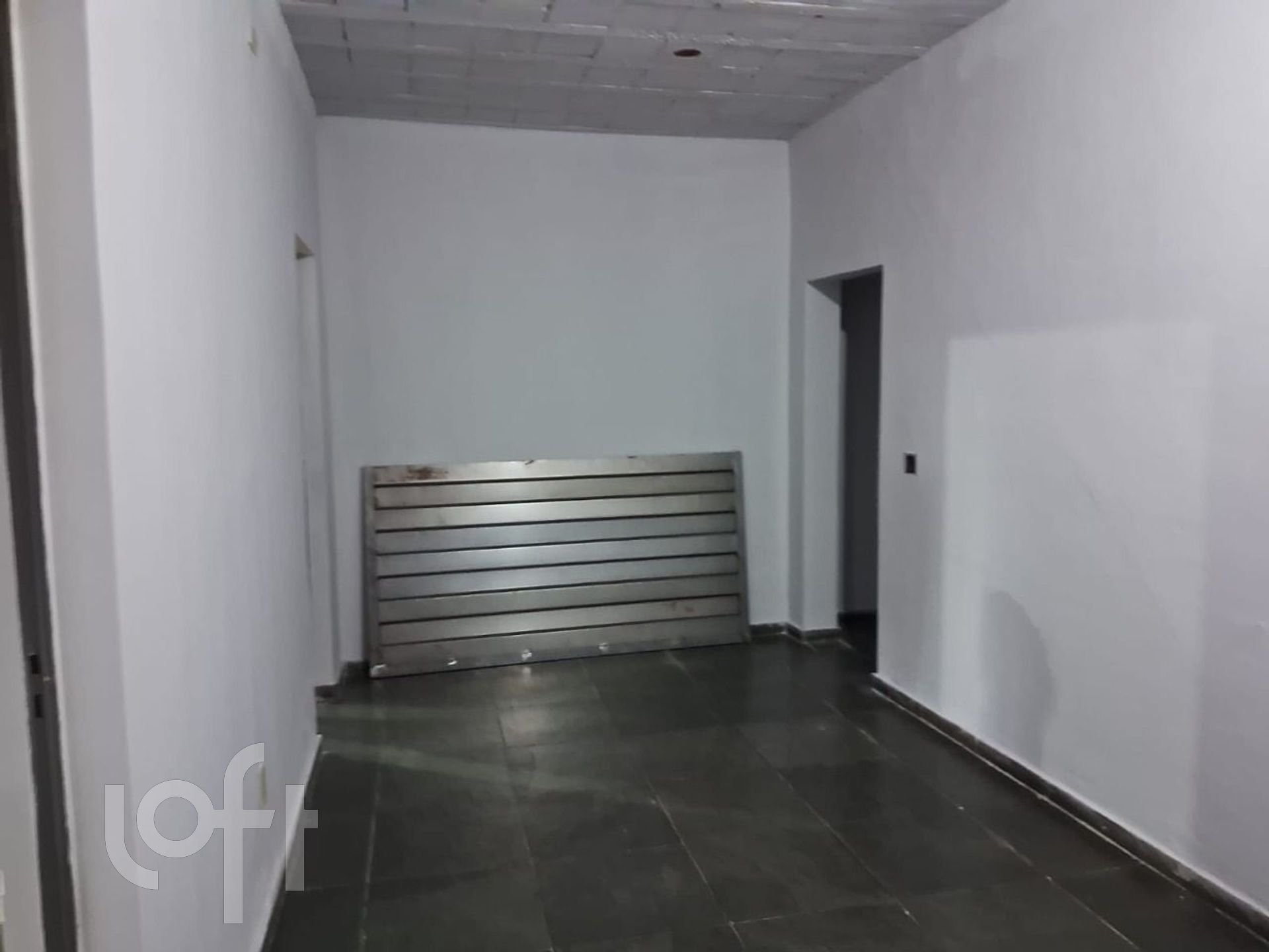 Casa à venda com 4 quartos, 359m² - Foto 6