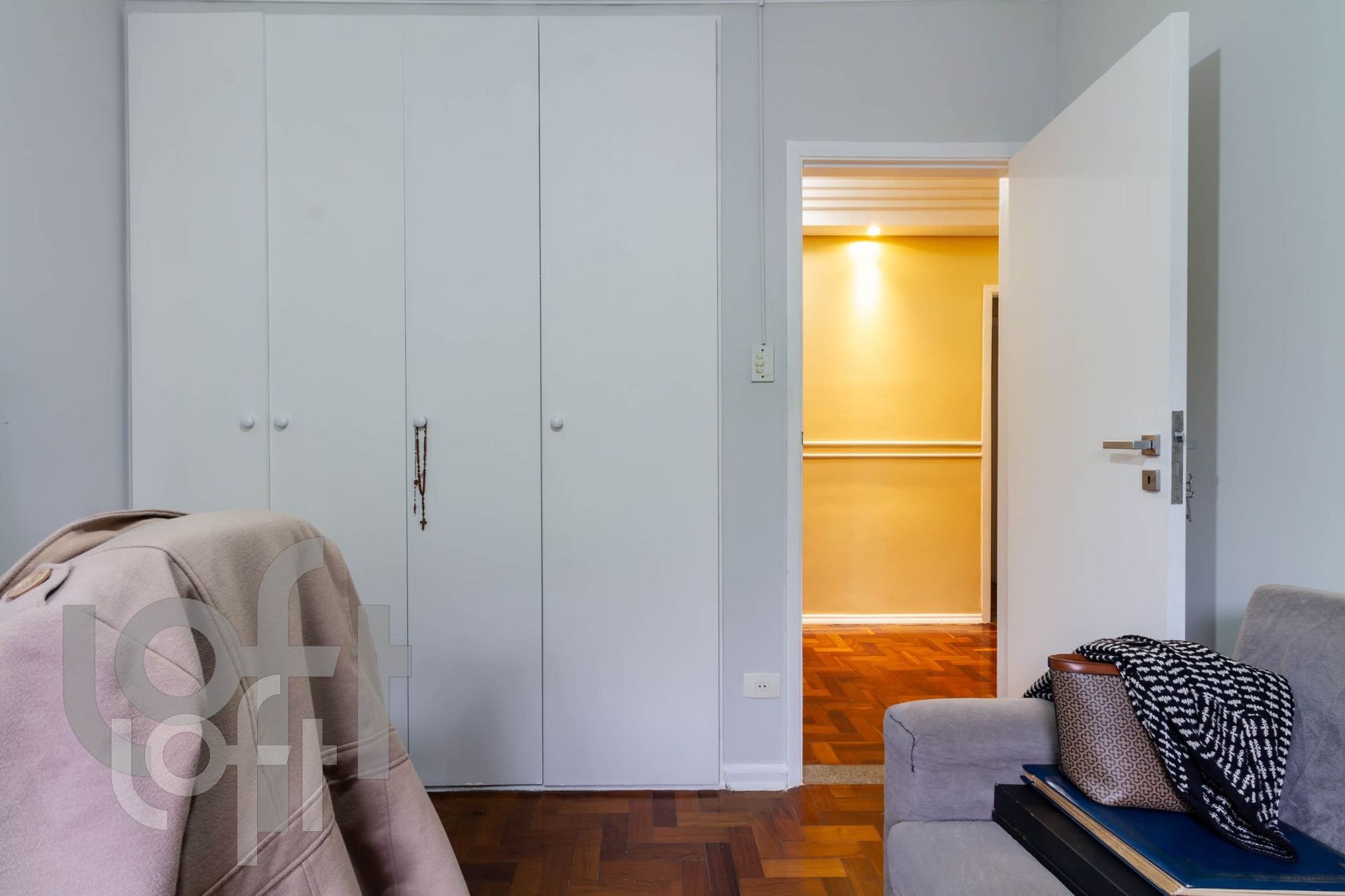 Apartamento à venda com 4 quartos, 160m² - Foto 15