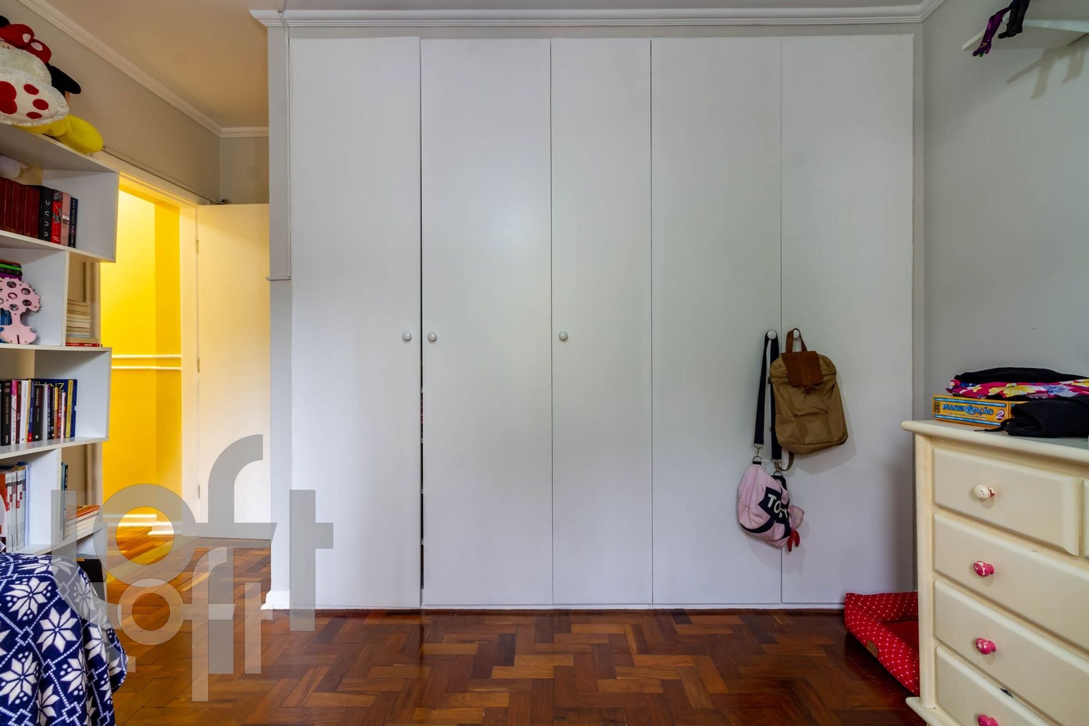 Apartamento à venda com 4 quartos, 160m² - Foto 7