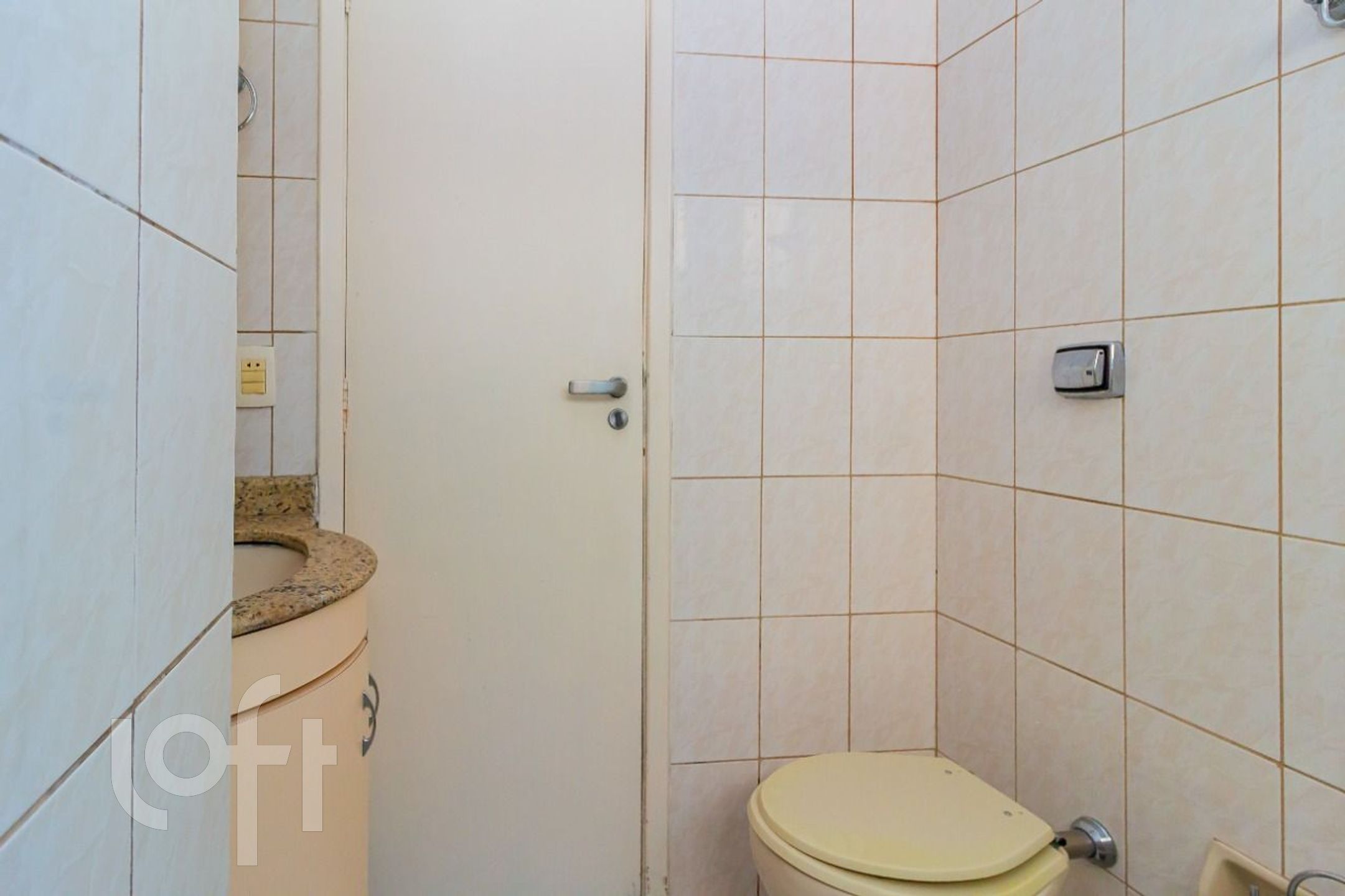 Apartamento à venda com 2 quartos, 70m² - Foto 28