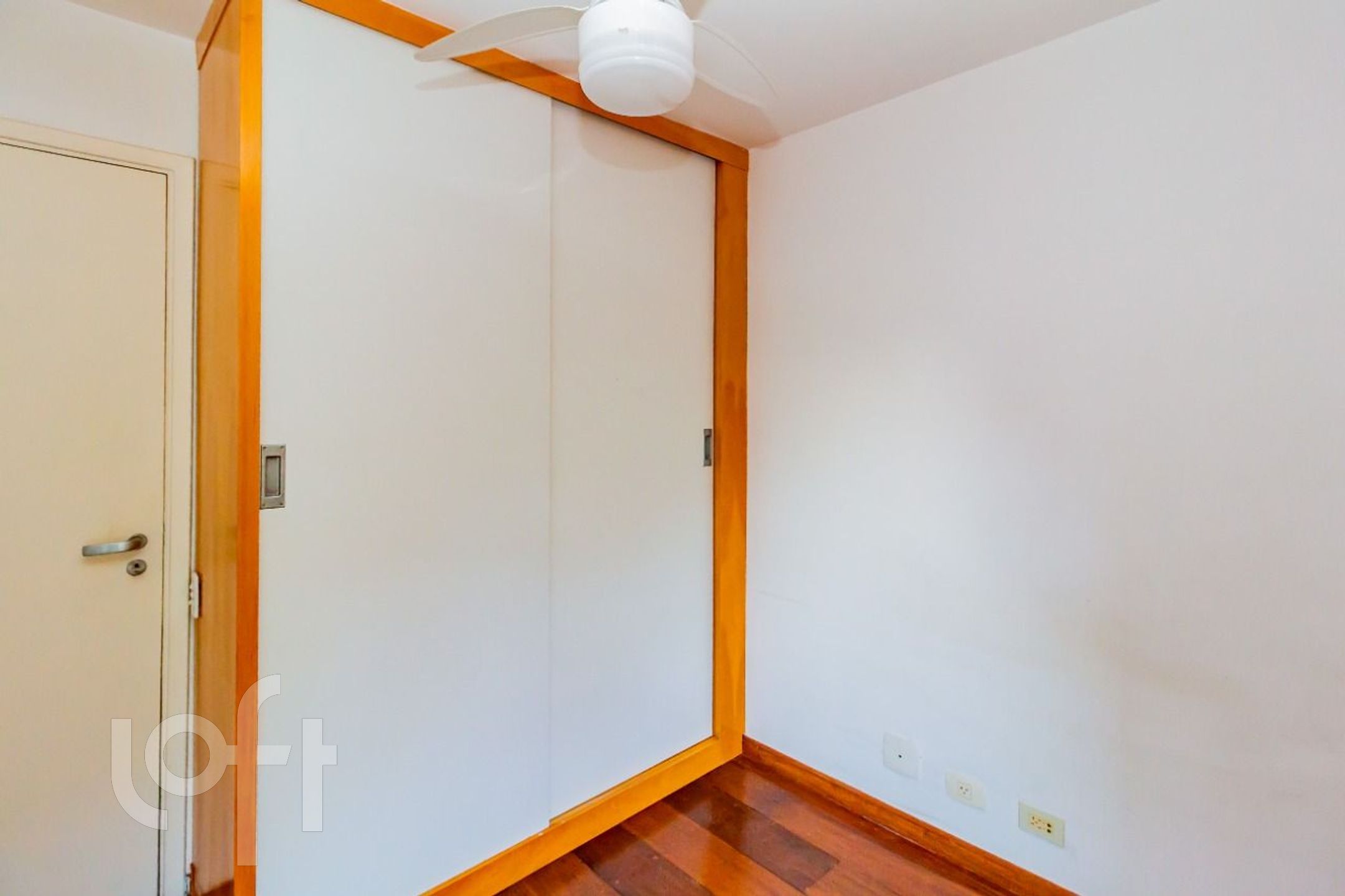 Apartamento à venda com 2 quartos, 70m² - Foto 16