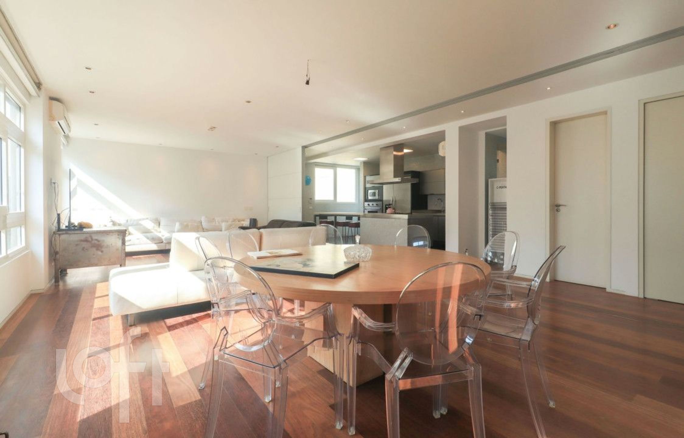 Apartamento à venda com 3 quartos, 239m² - Foto 14