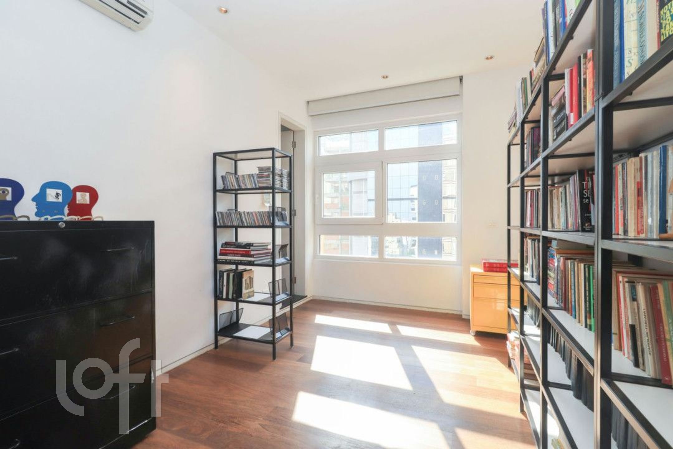 Apartamento à venda com 3 quartos, 239m² - Foto 16