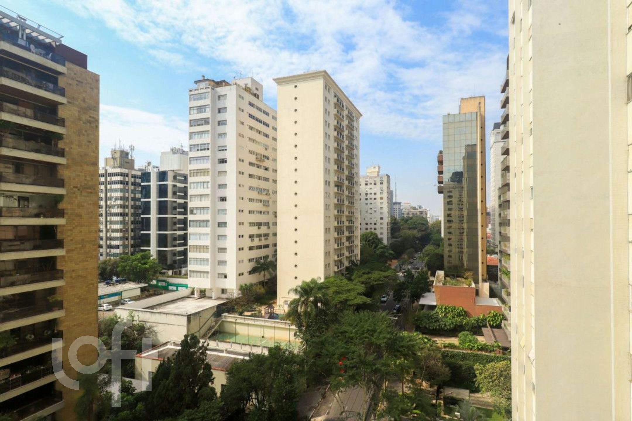 Apartamento à venda com 3 quartos, 239m² - Foto 27