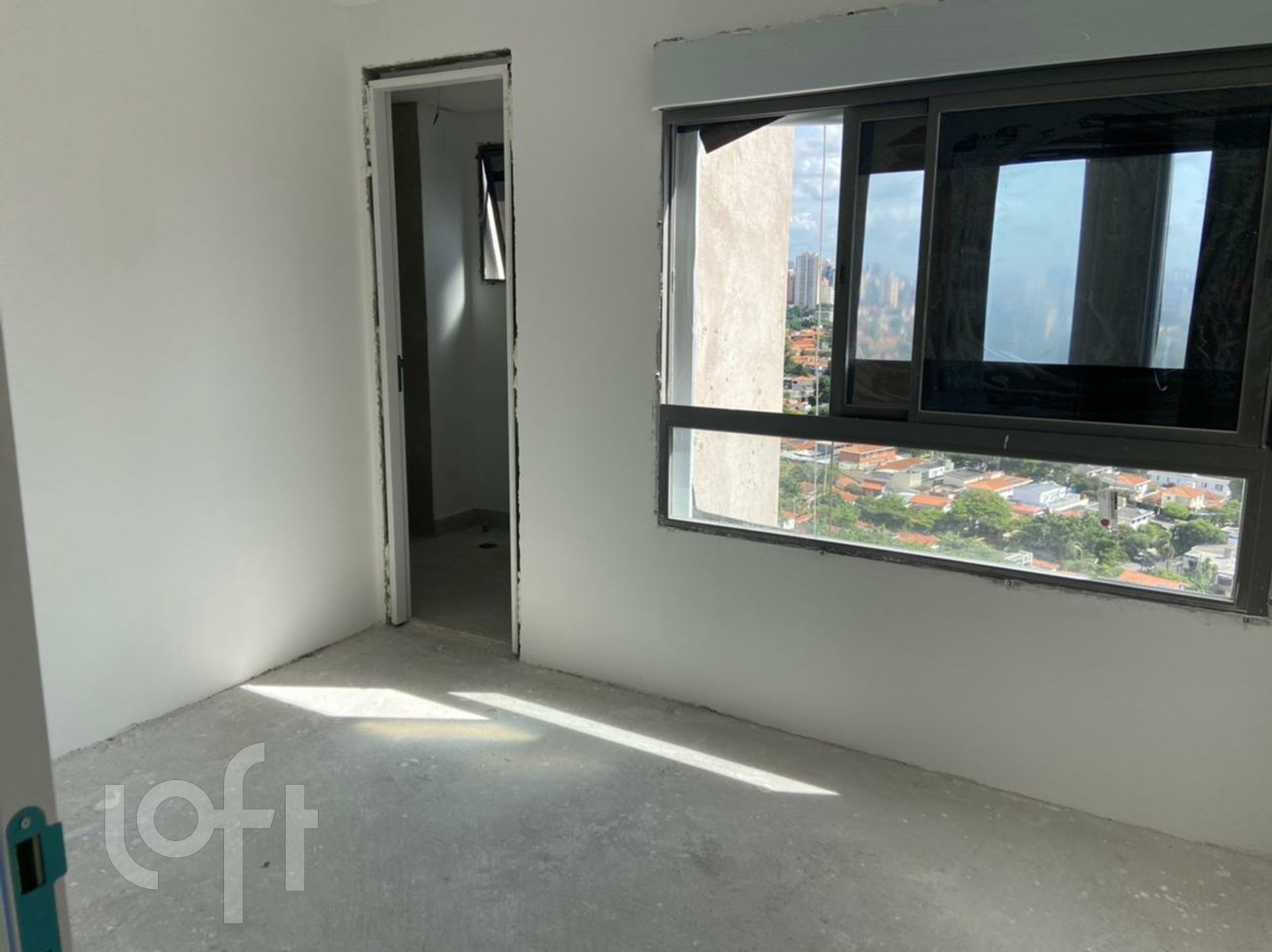 Apartamento à venda com 3 quartos, 156m² - Foto 7