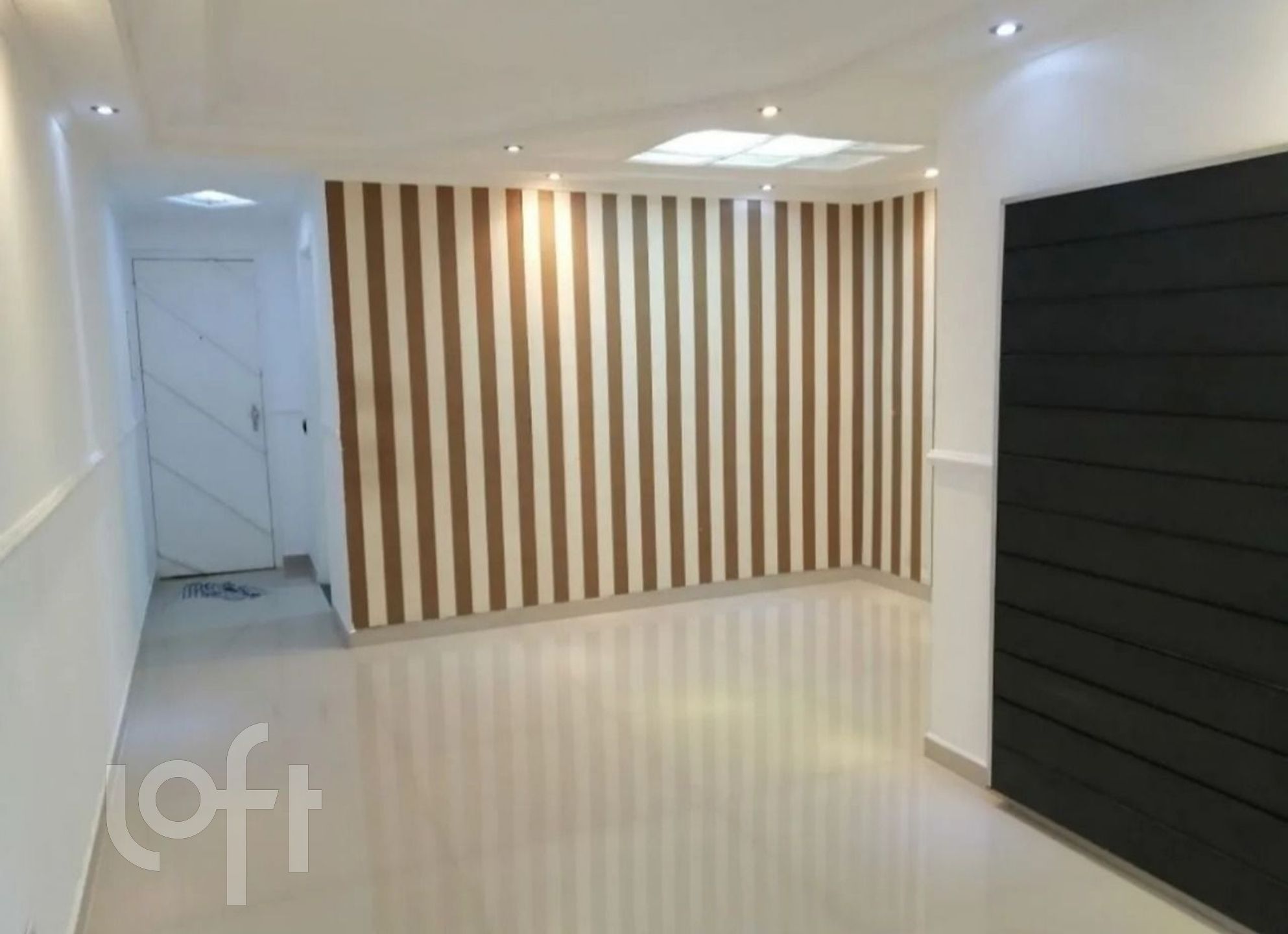 Apartamento à venda com 3 quartos, 70m² - Foto 2