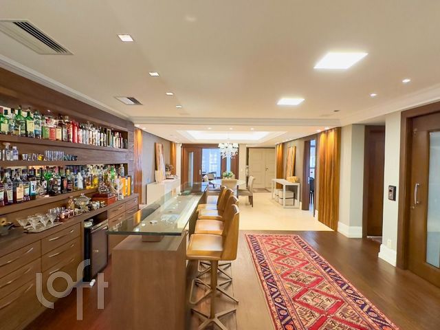 Casa em Condomínio com 729m², 4 dormitórios, 4 suítes, 4 vagas, Boa Vista em Porto Alegre