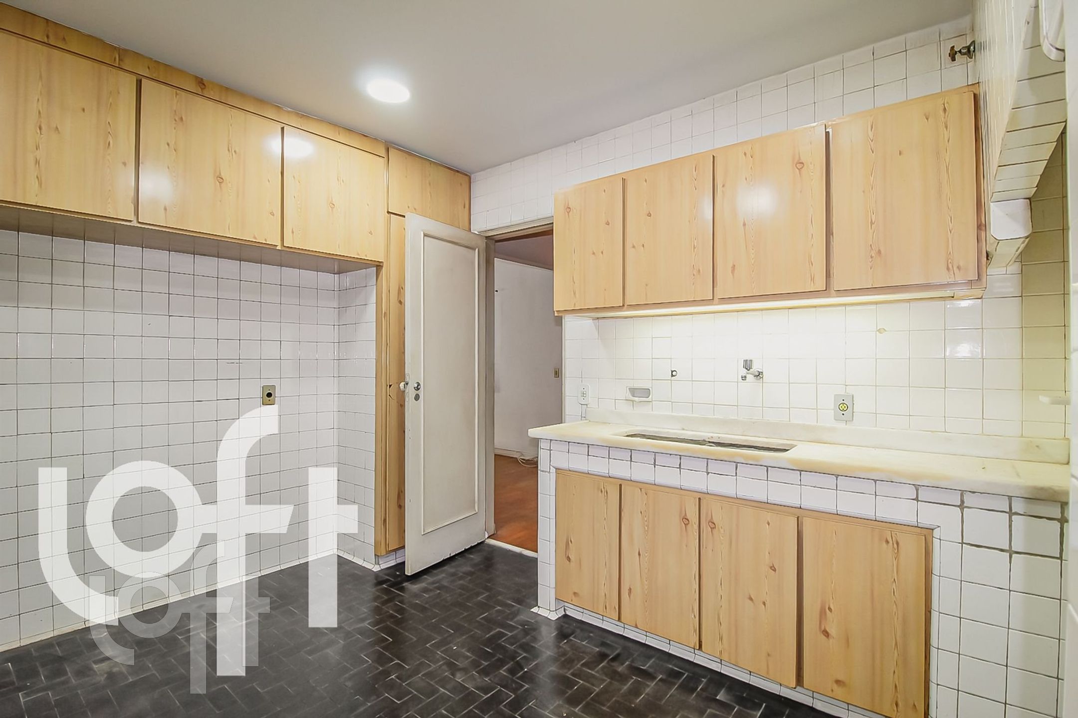 Apartamento à venda com 3 quartos, 160m² - Foto 22