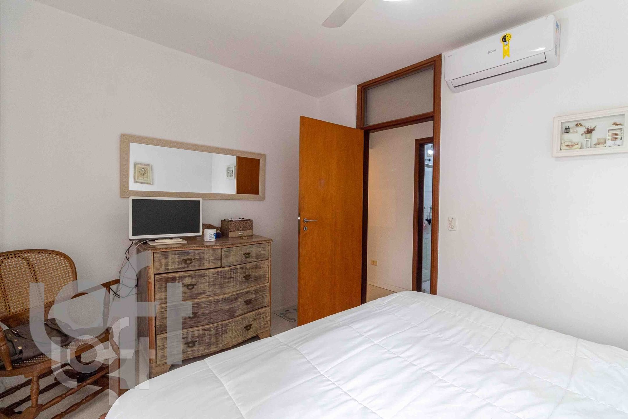 Apartamento à venda com 3 quartos, 98m² - Foto 6